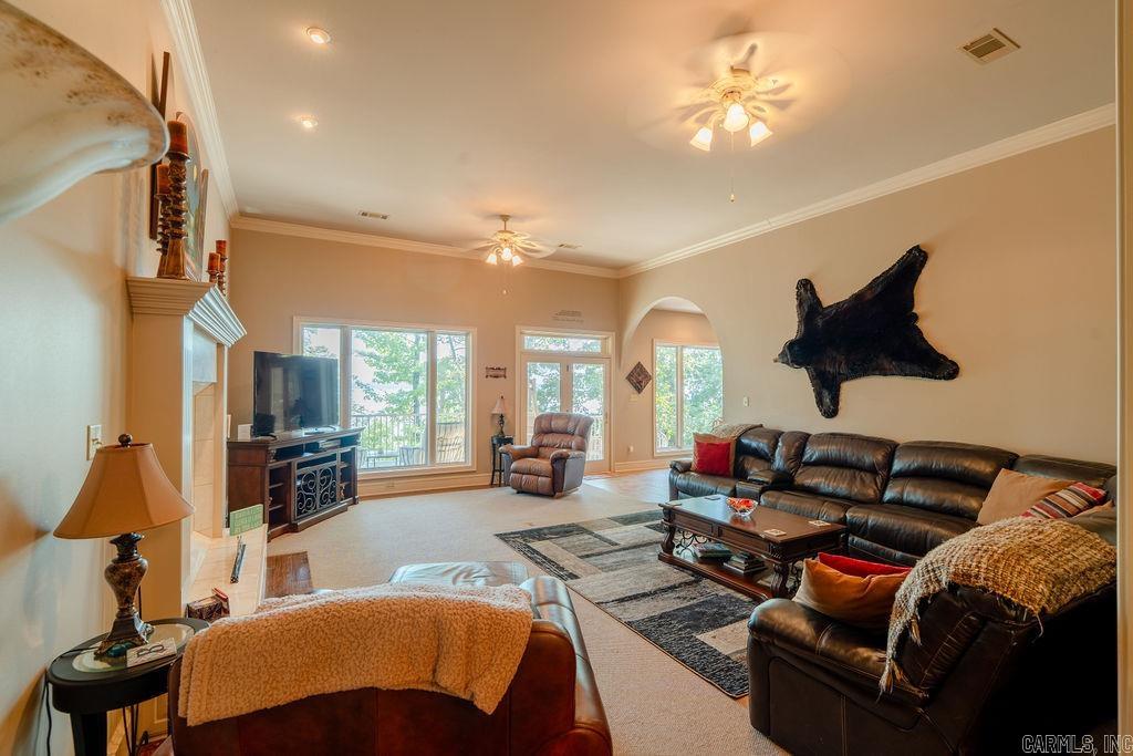 1021 Lakefront Road Property Photo 8