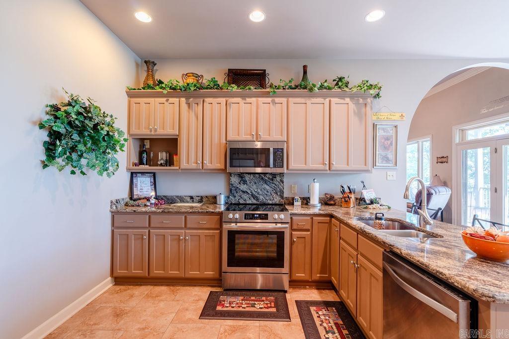 1021 Lakefront Road Property Photo 18