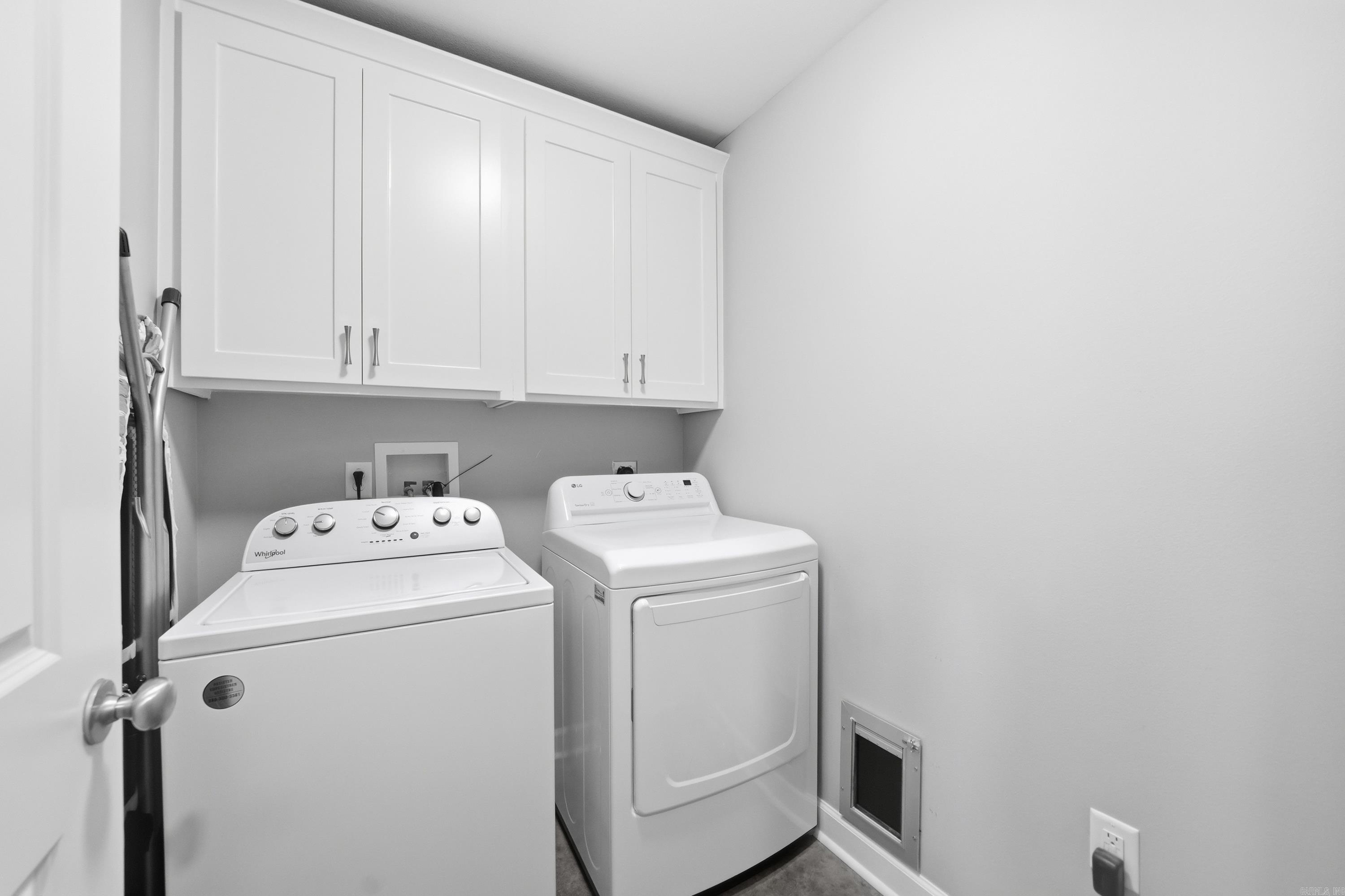 1430 E Siebenmorgen Property Photo 28