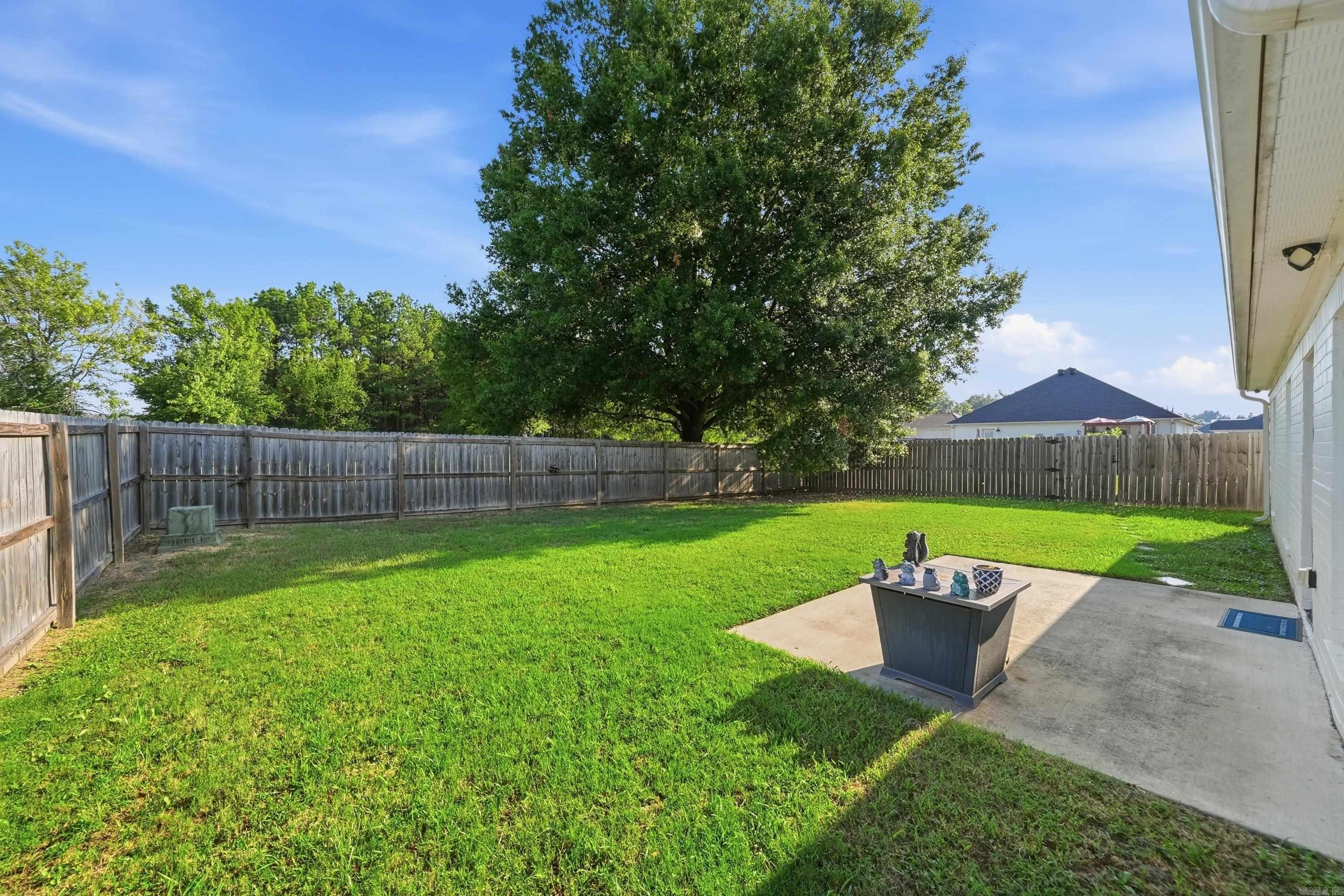 1430 E Siebenmorgen Property Photo 30