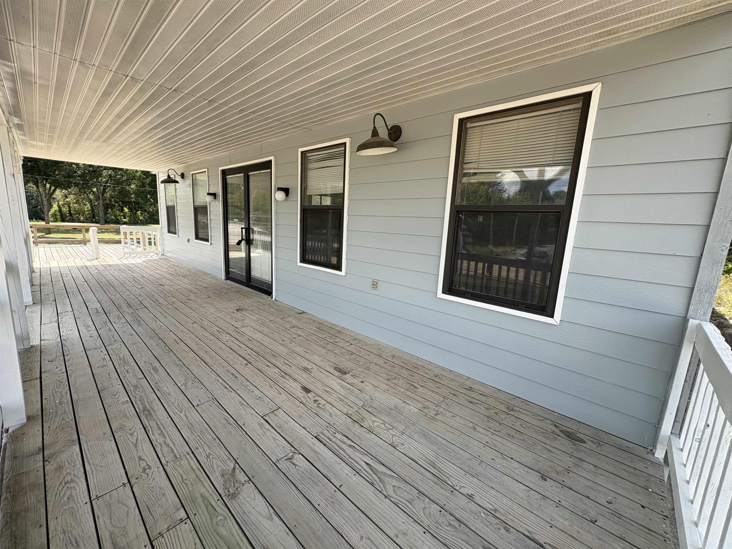 5 N Spring Street Property Photo 12