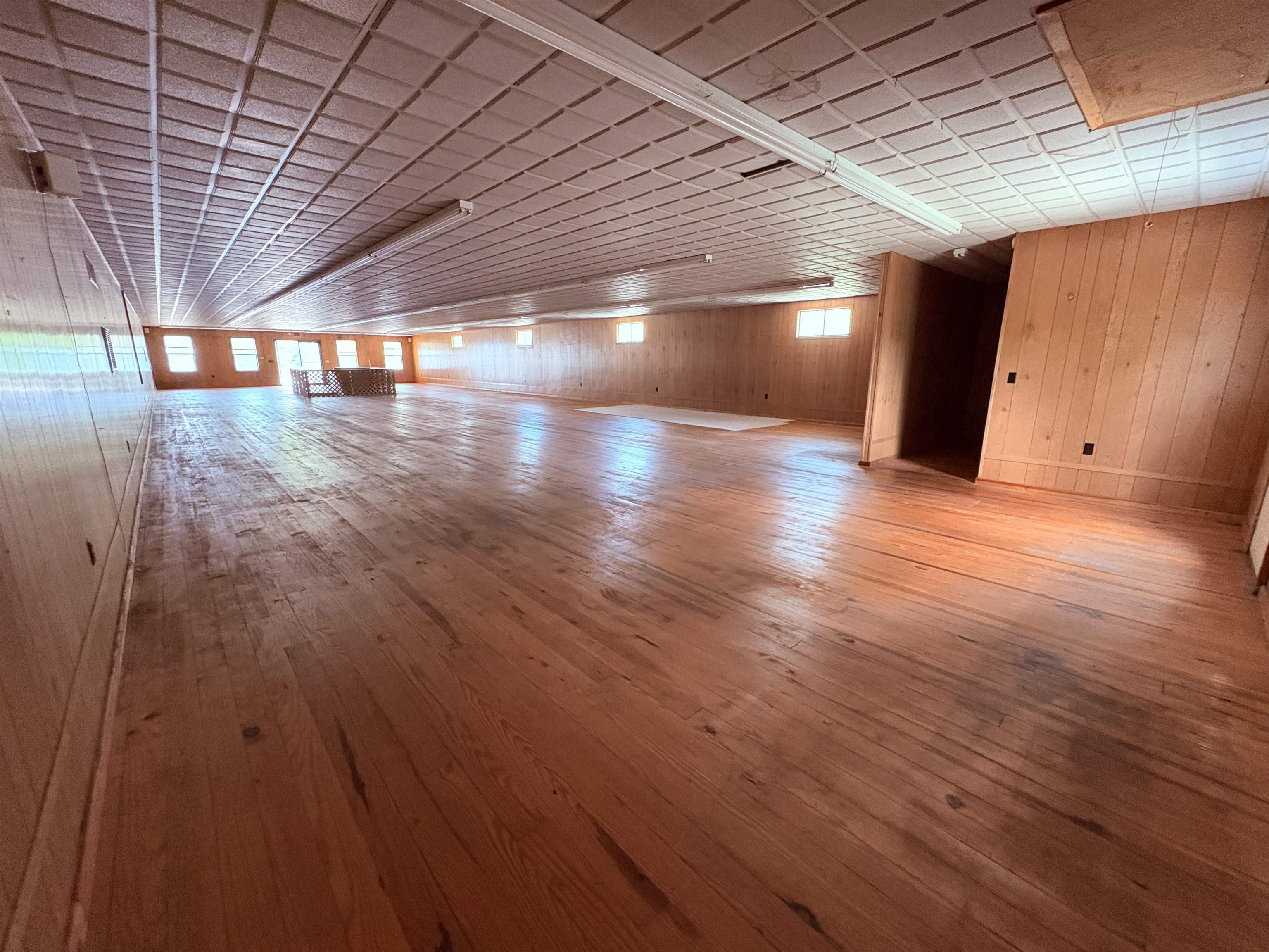 5 N Spring Street Property Photo 15