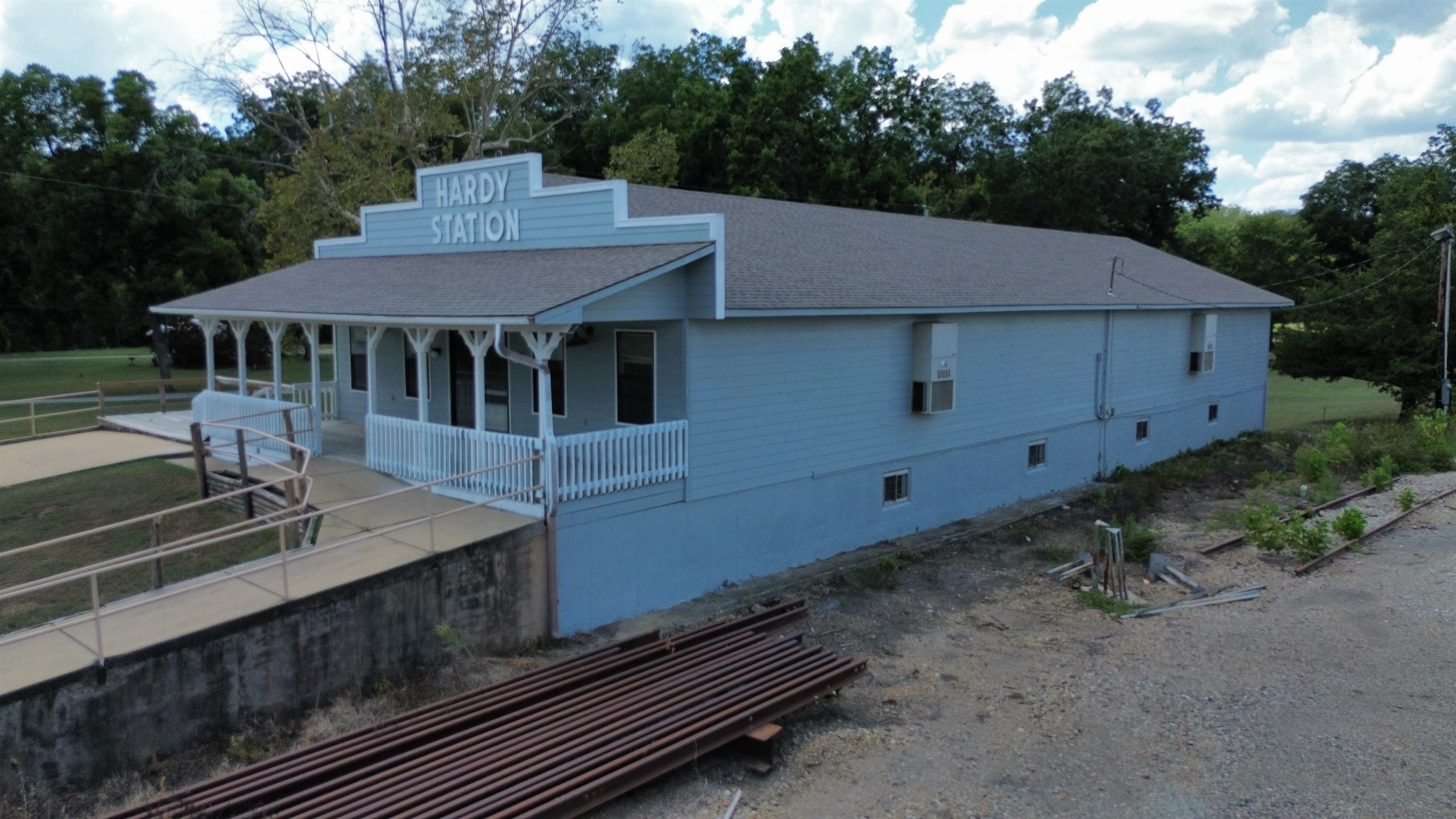 5 N Spring Street Property Photo 34