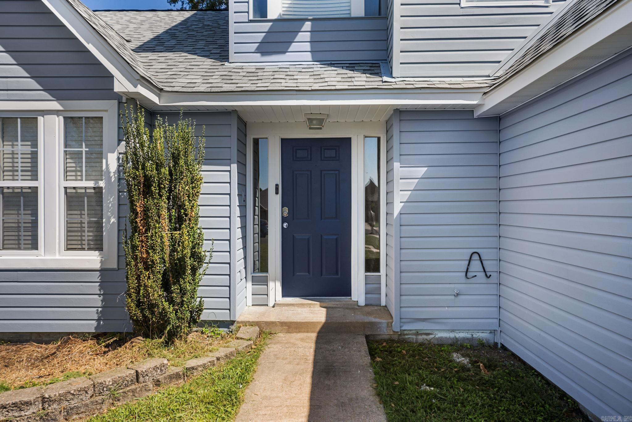 7016 Northlake Drive Property Photo 4