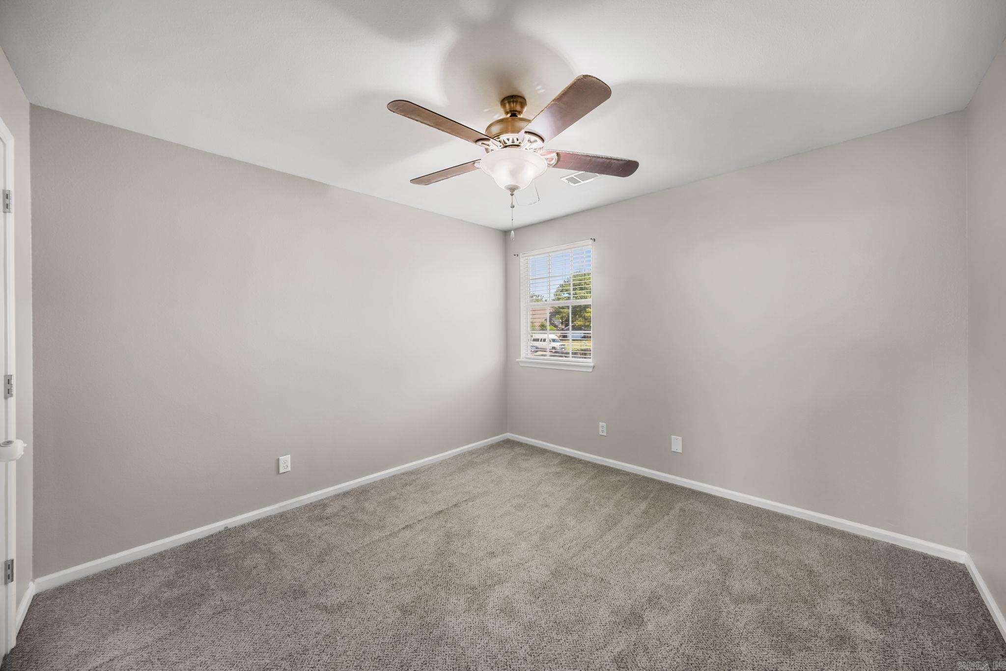 7016 Northlake Drive Property Photo 22