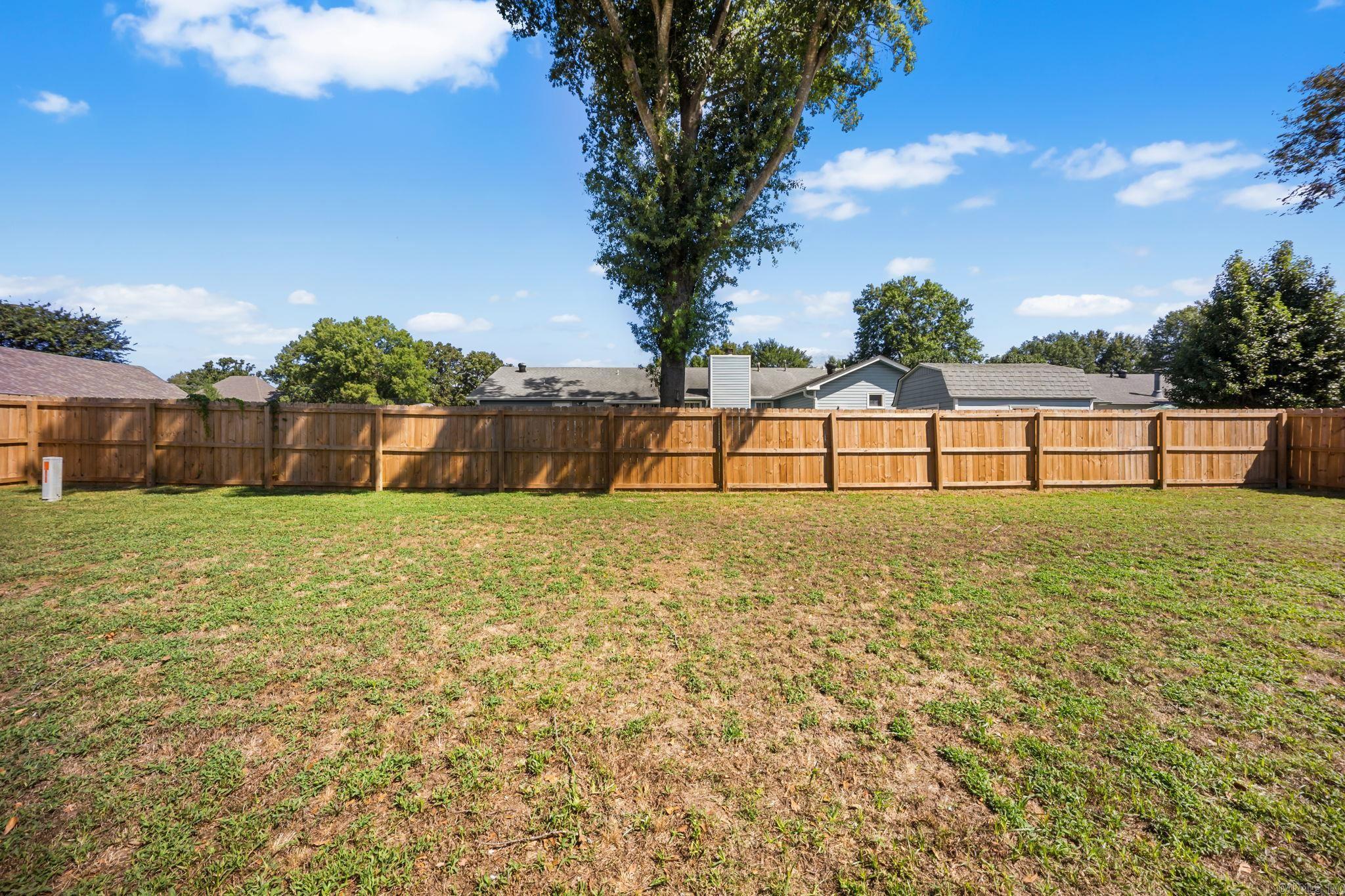 7016 Northlake Drive Property Photo 30