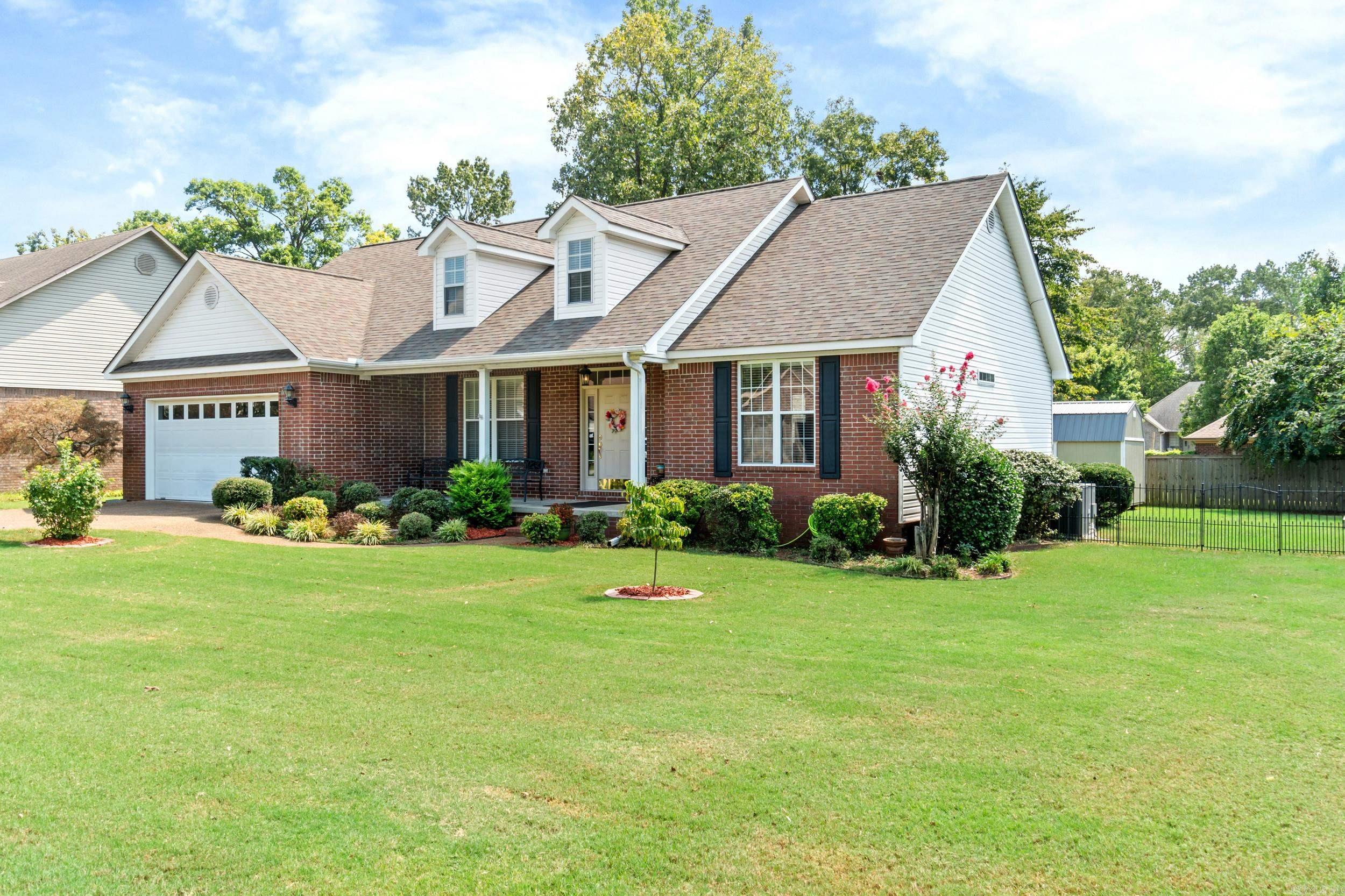 872 Copperfield Cove Property Photo 3