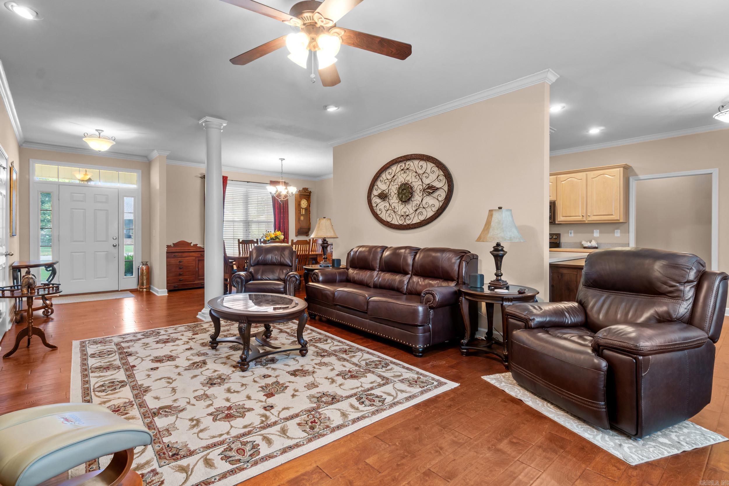872 Copperfield Cove Property Photo 6