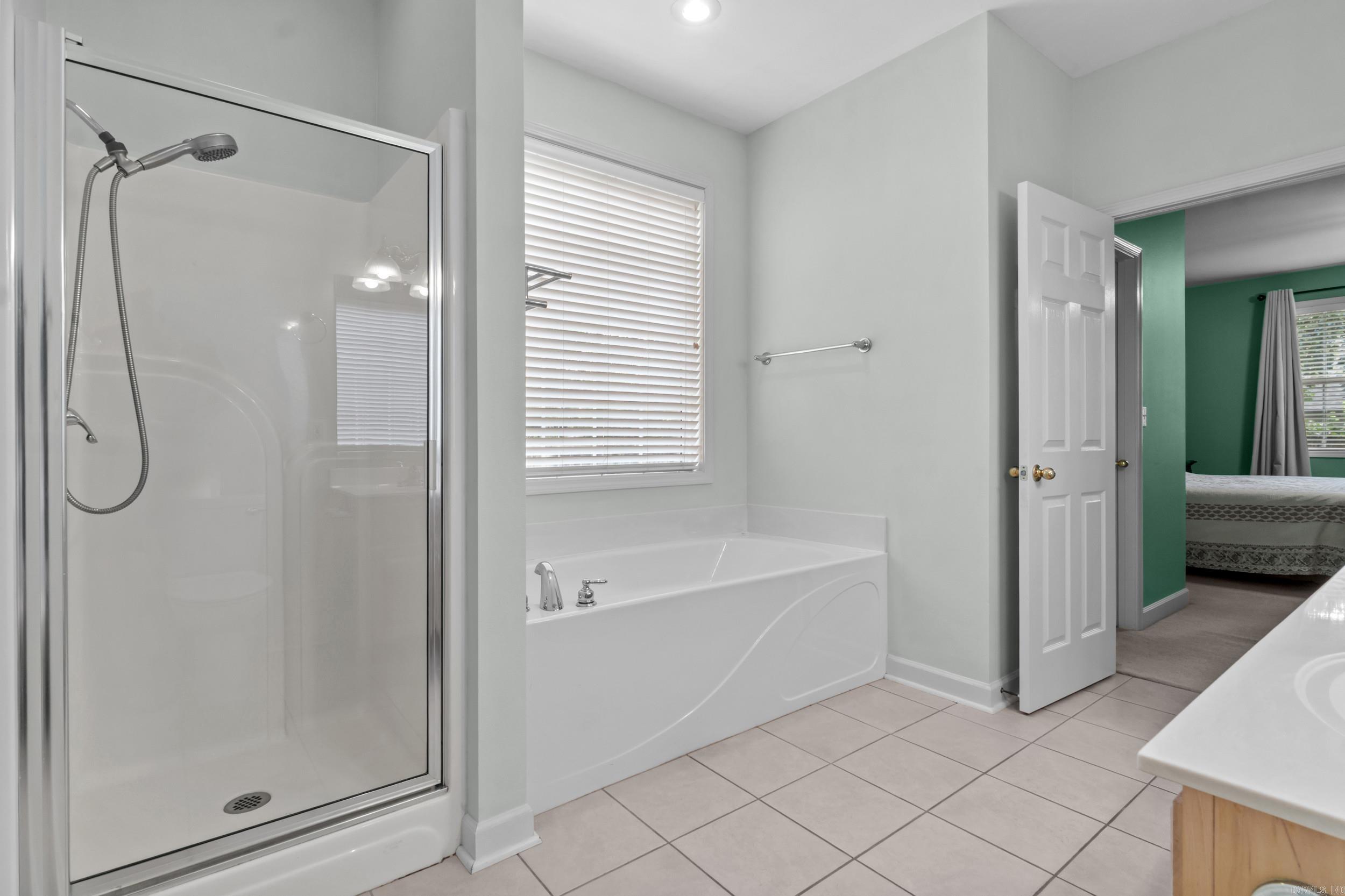 872 Copperfield Cove Property Photo 16
