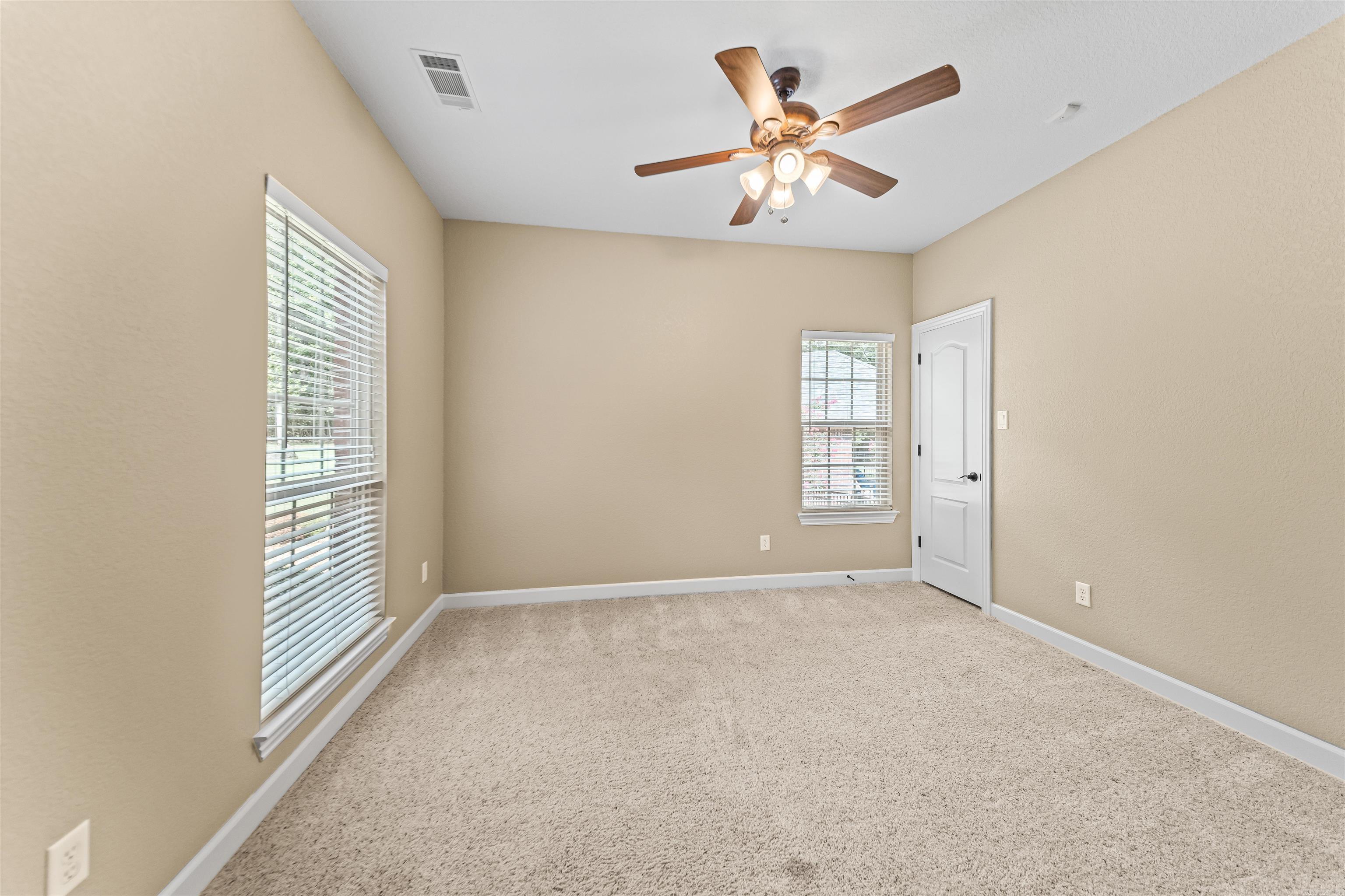 2500 Countryside Drive Property Photo 23