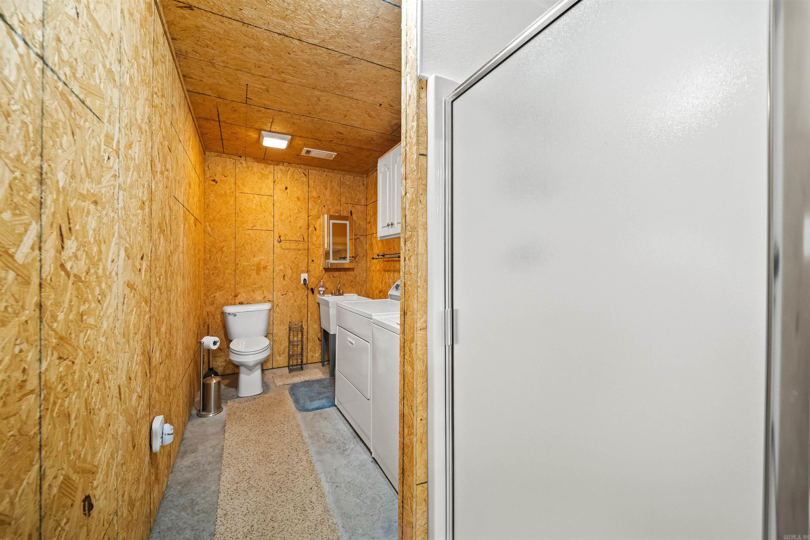 2500 Countryside Drive Property Photo 46