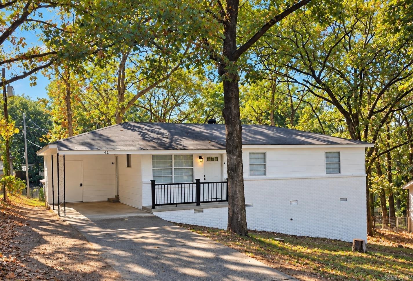 62 Somerset Property Photo 1
