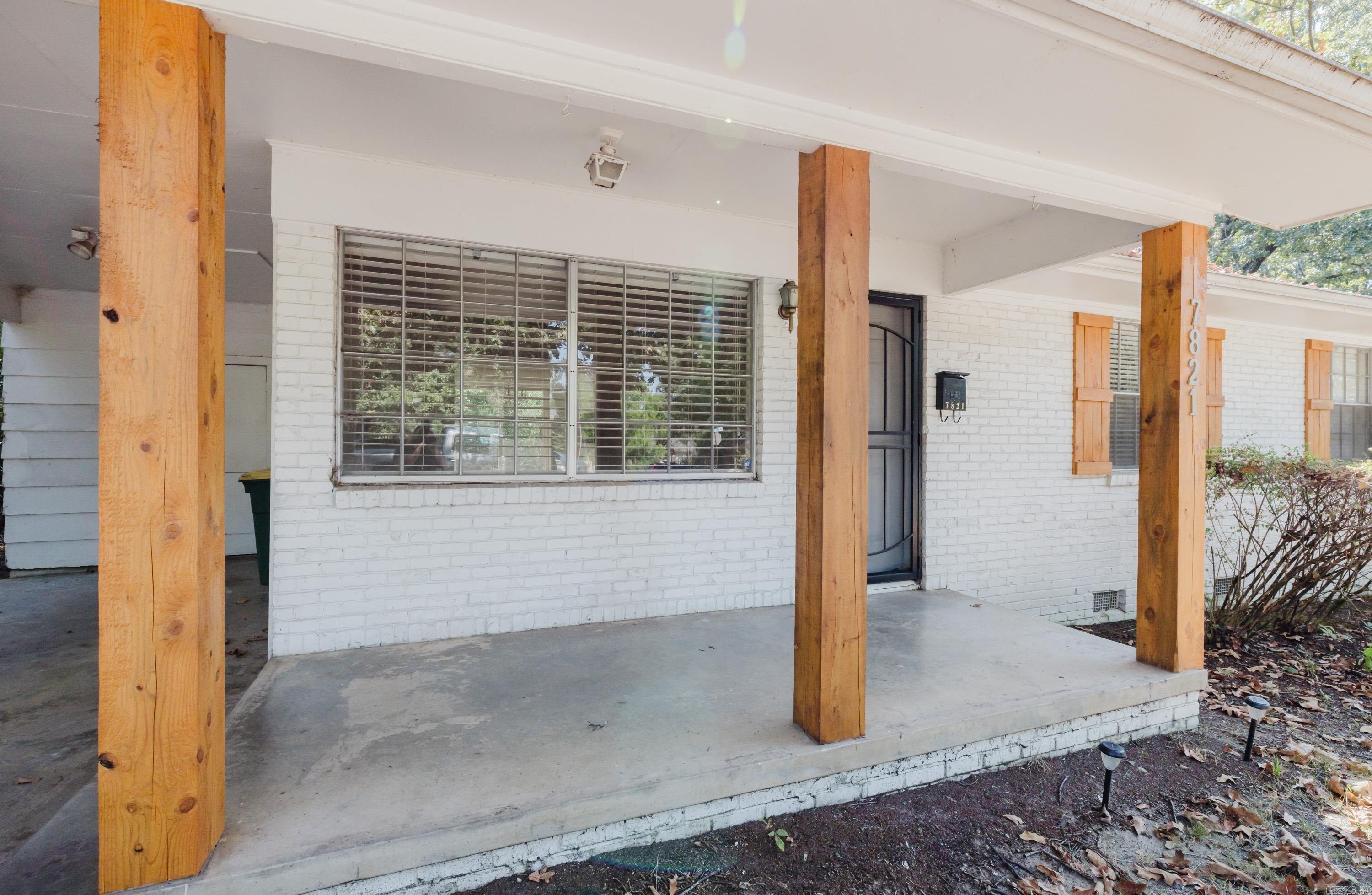 7821 Illinois Street Property Photo 4