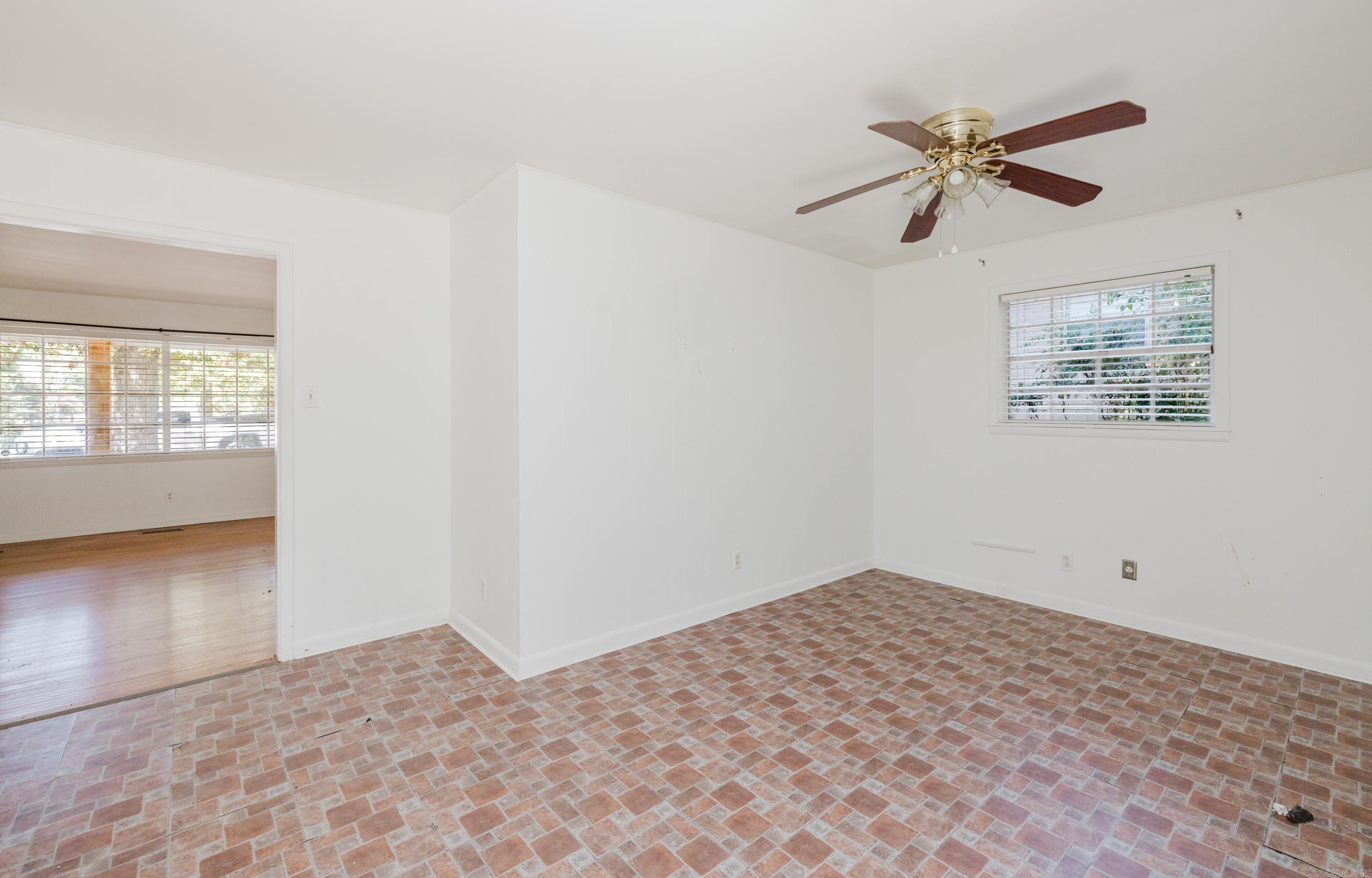 7821 Illinois Street Property Photo 11
