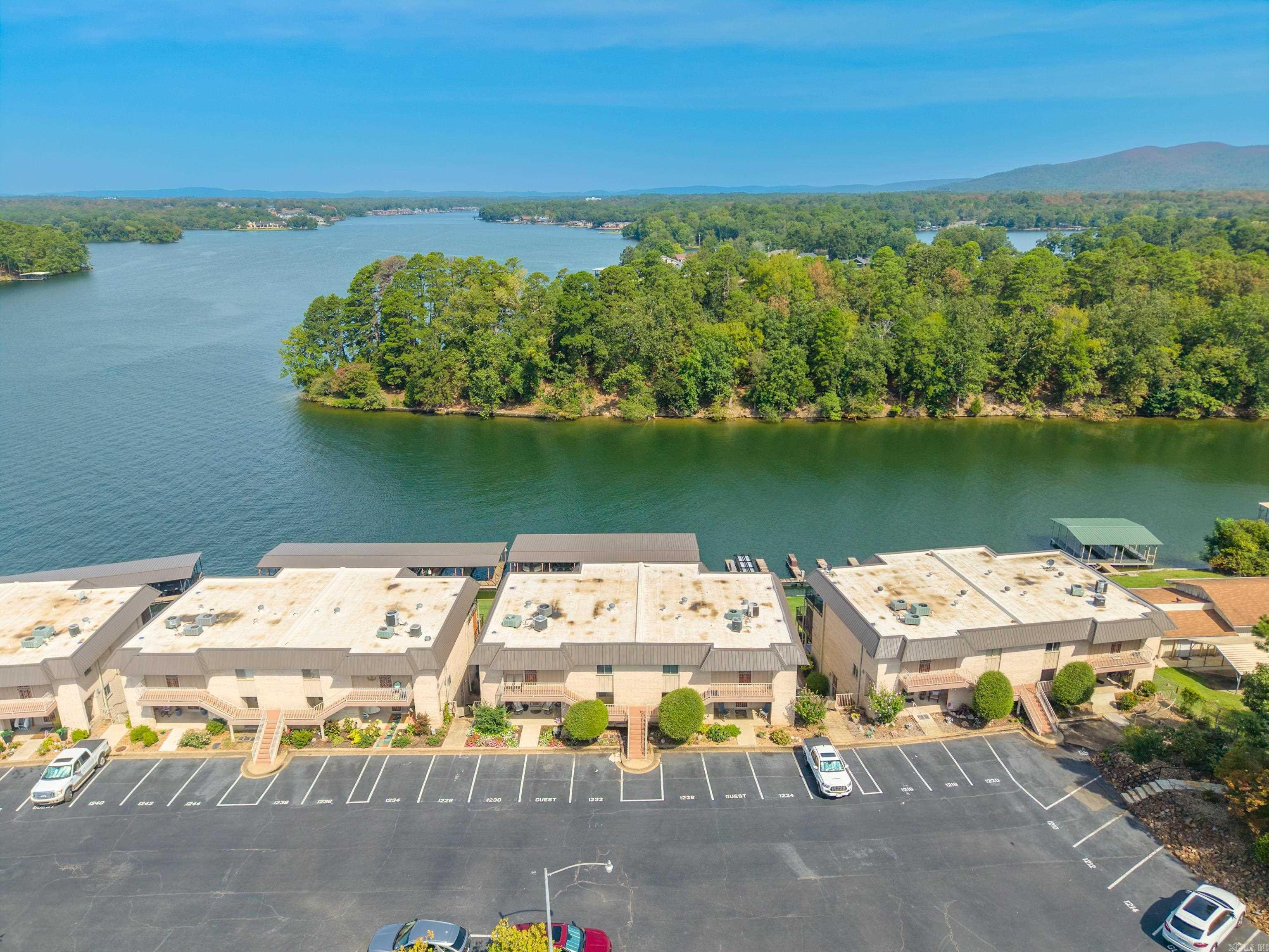 1222 Twin Points Property Photo 27