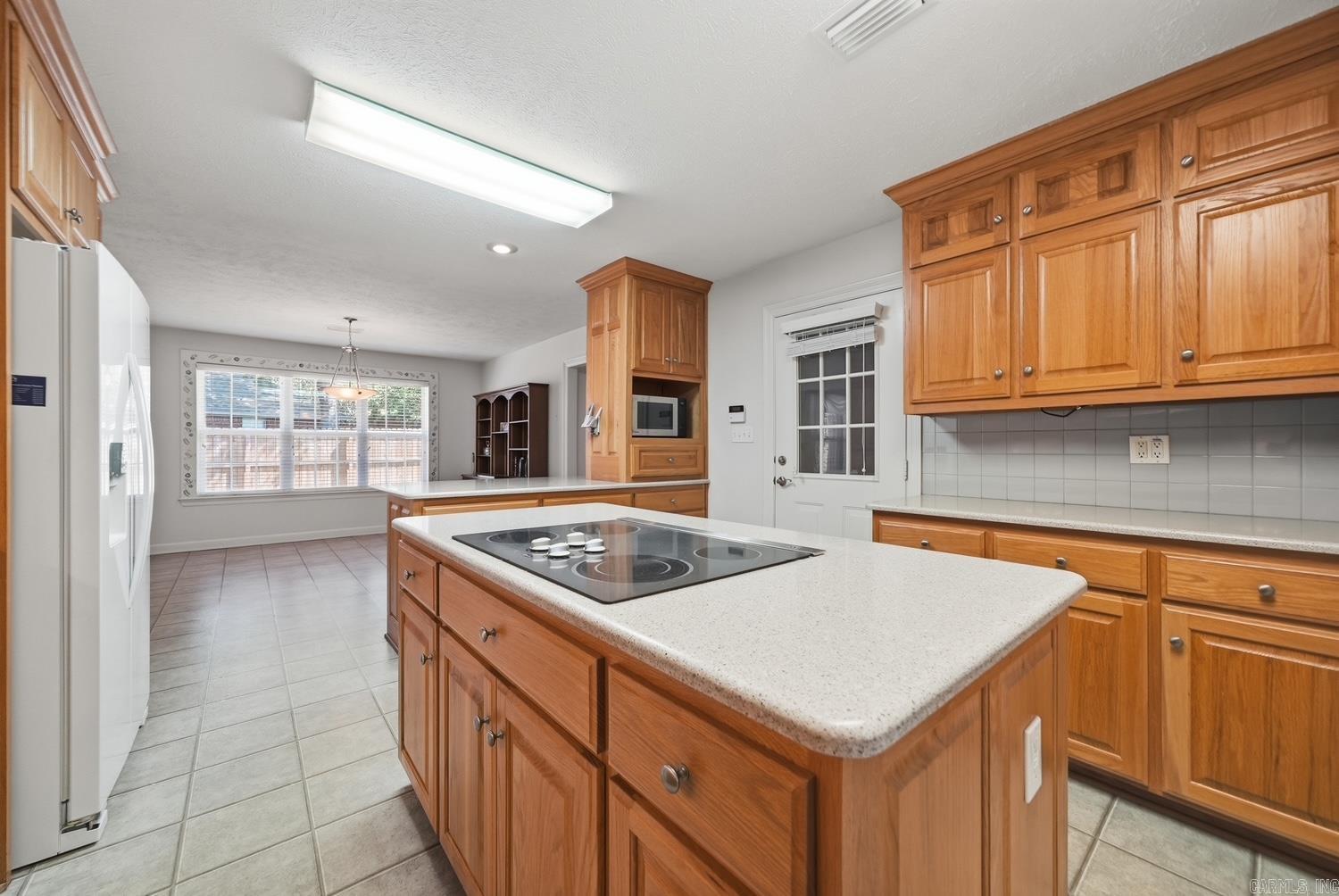 3175 Cleburne Cove Property Photo 8