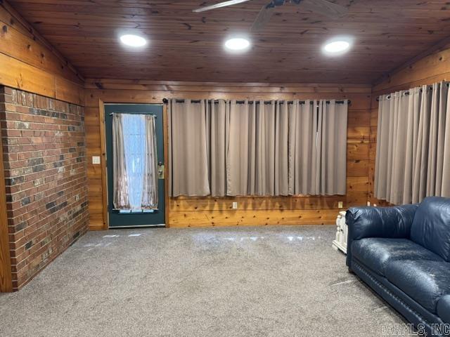 305 E Maple Streett Property Photo 6