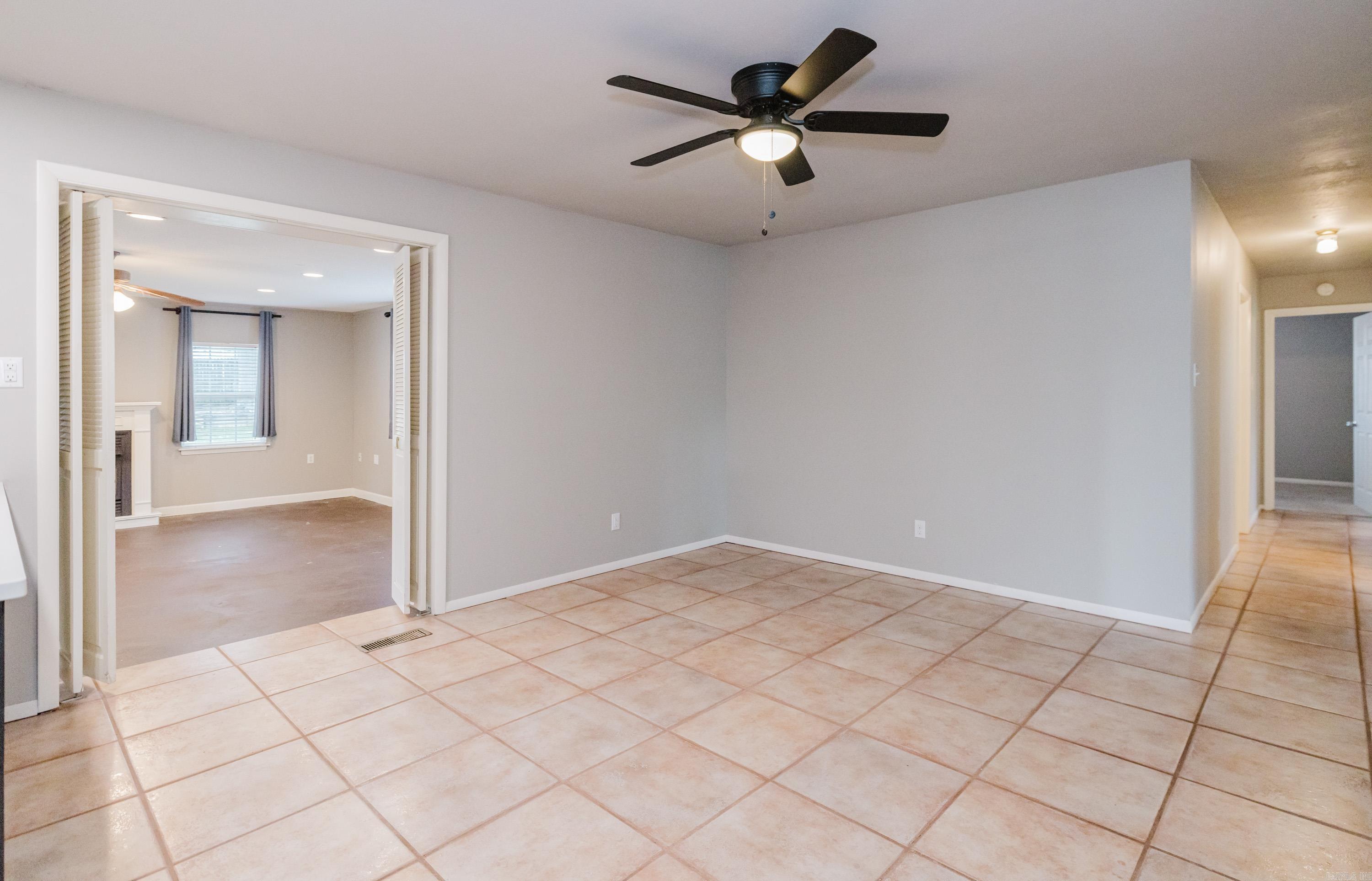 9 Wincrest Circle Property Photo 8