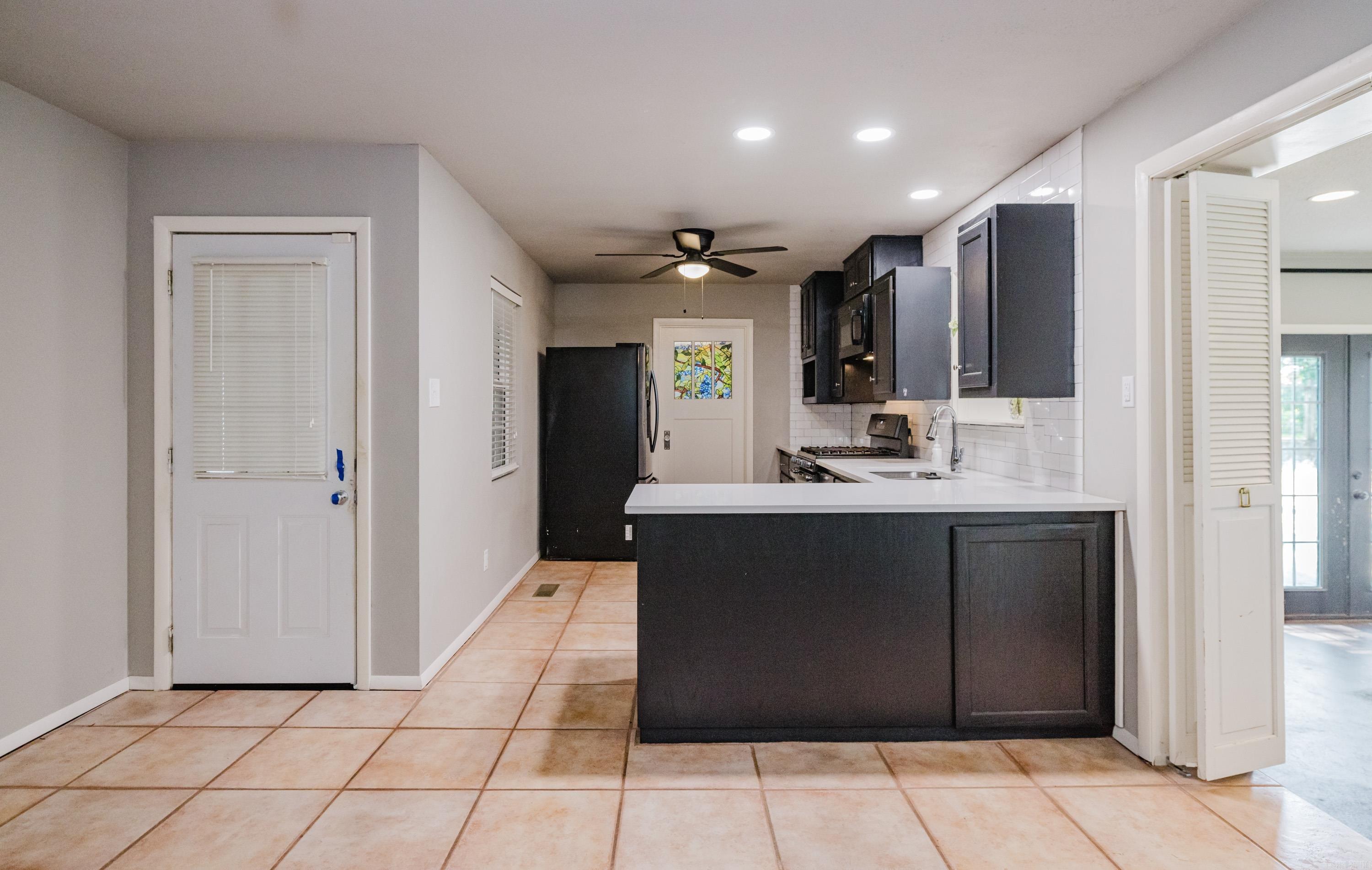 9 Wincrest Circle Property Photo 11
