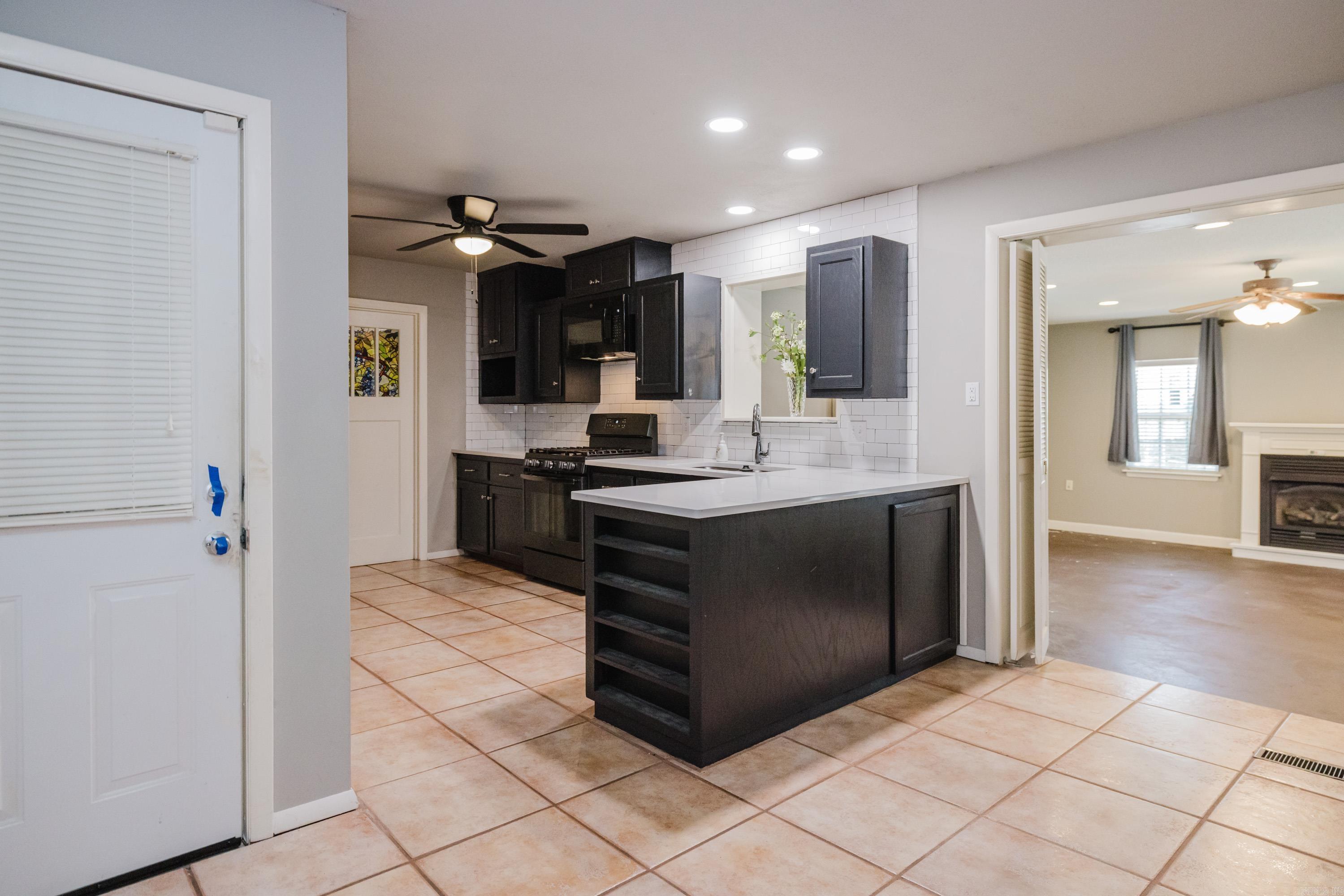 9 Wincrest Circle Property Photo 12