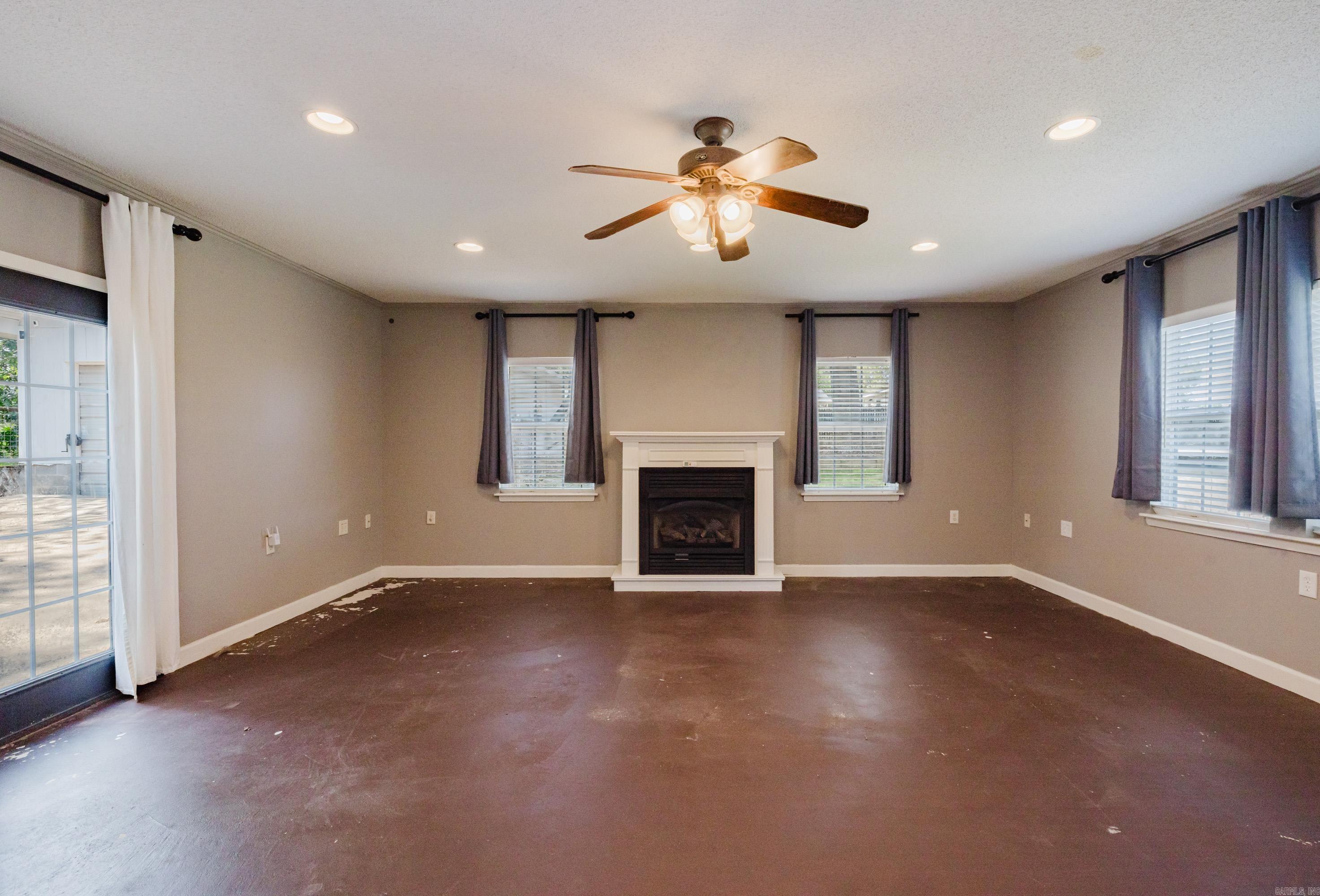 9 Wincrest Circle Property Photo 15