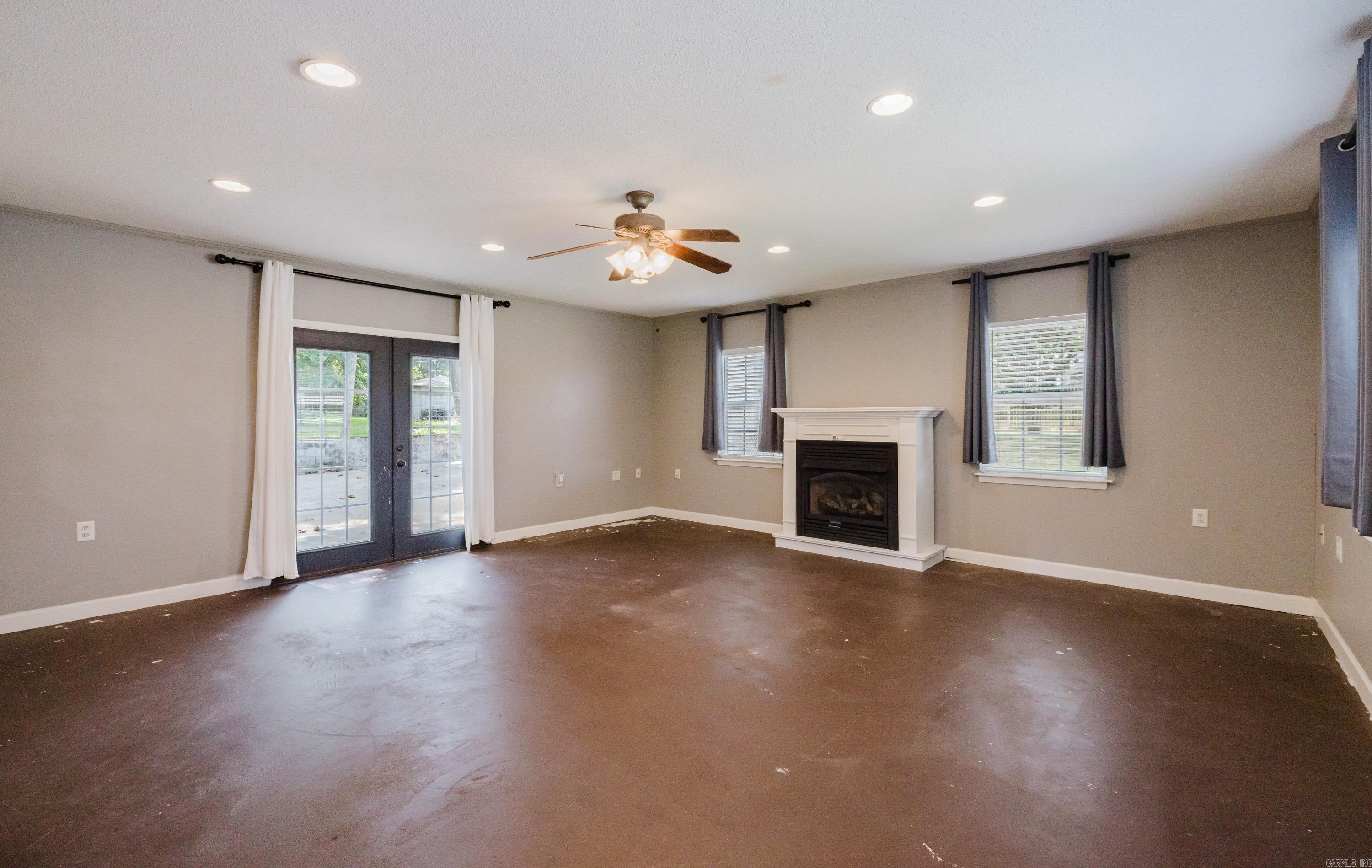9 Wincrest Circle Property Photo 16