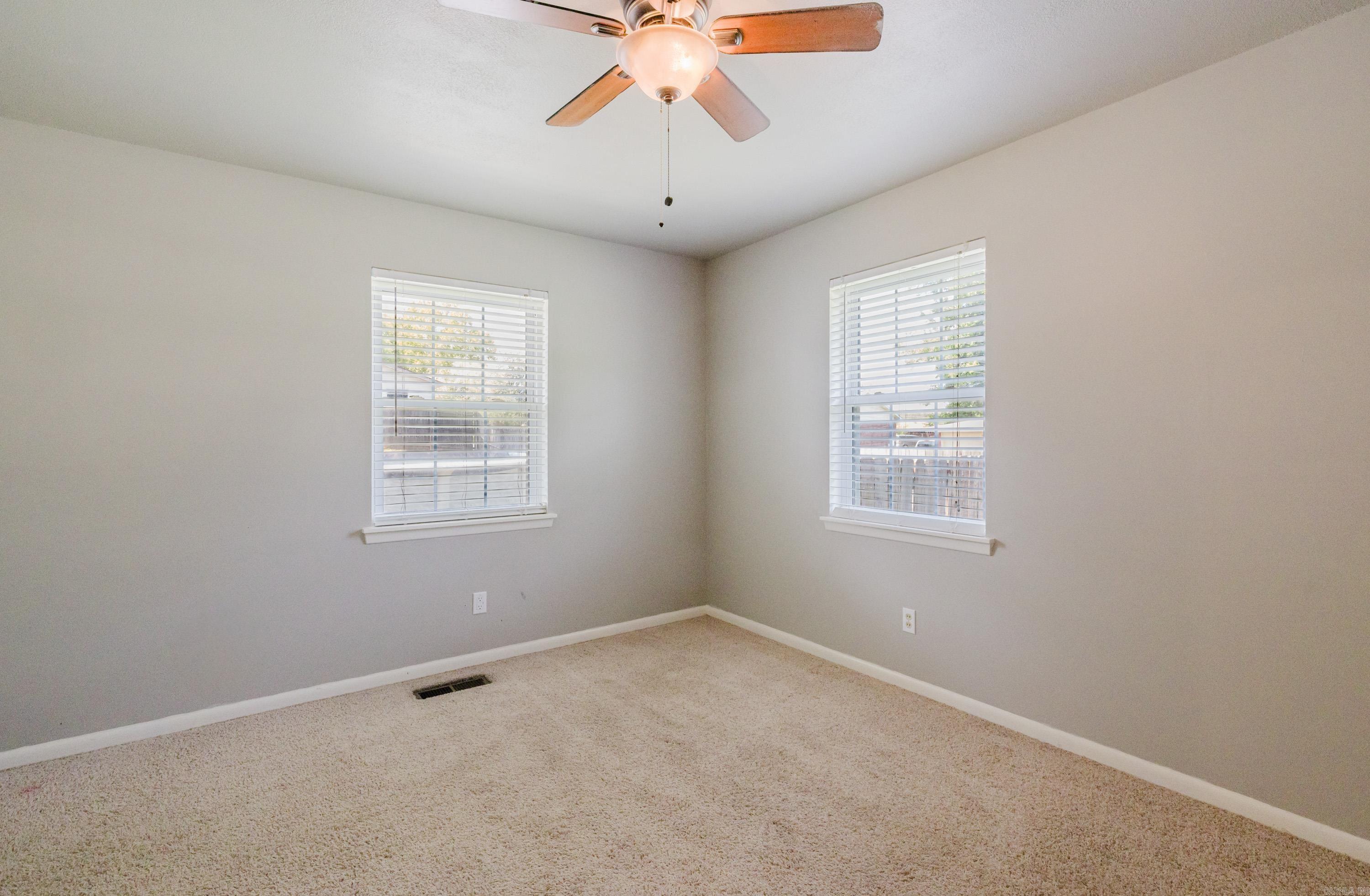 9 Wincrest Circle Property Photo 24