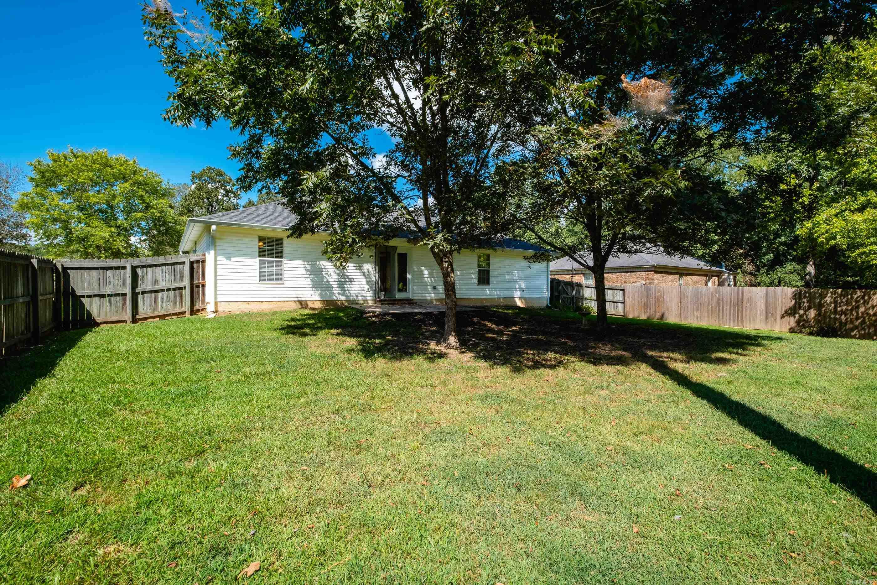 2000 Cherry Creek Circle Property Photo 34