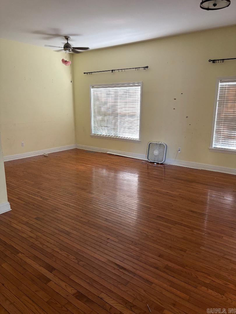 1215 Cutler Street Property Photo 4