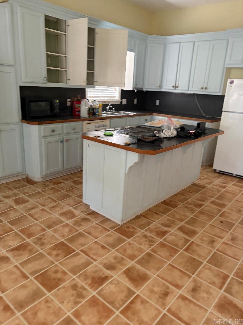 1215 Cutler Street Property Photo 5