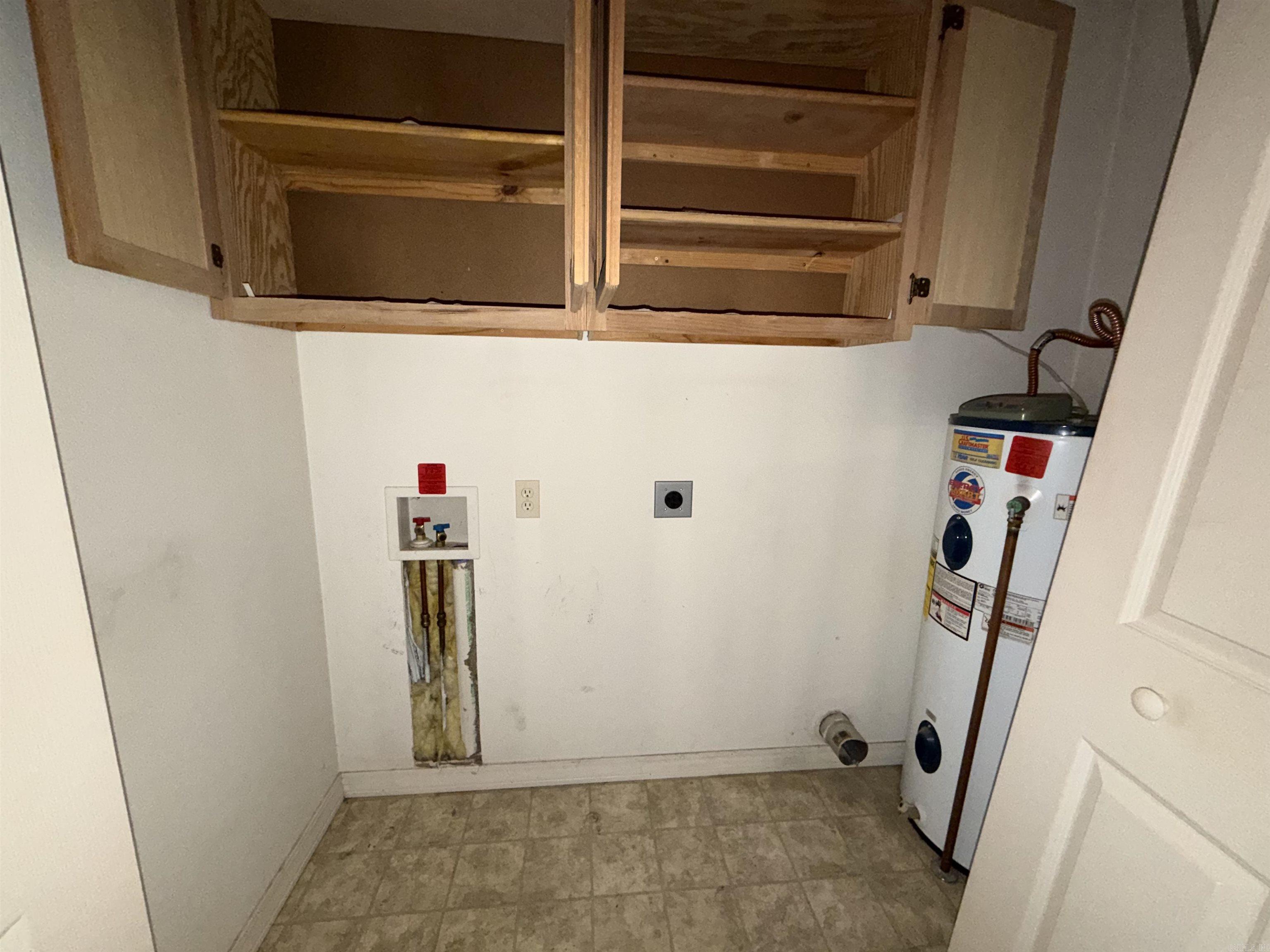 140 Janel Court Property Photo 10