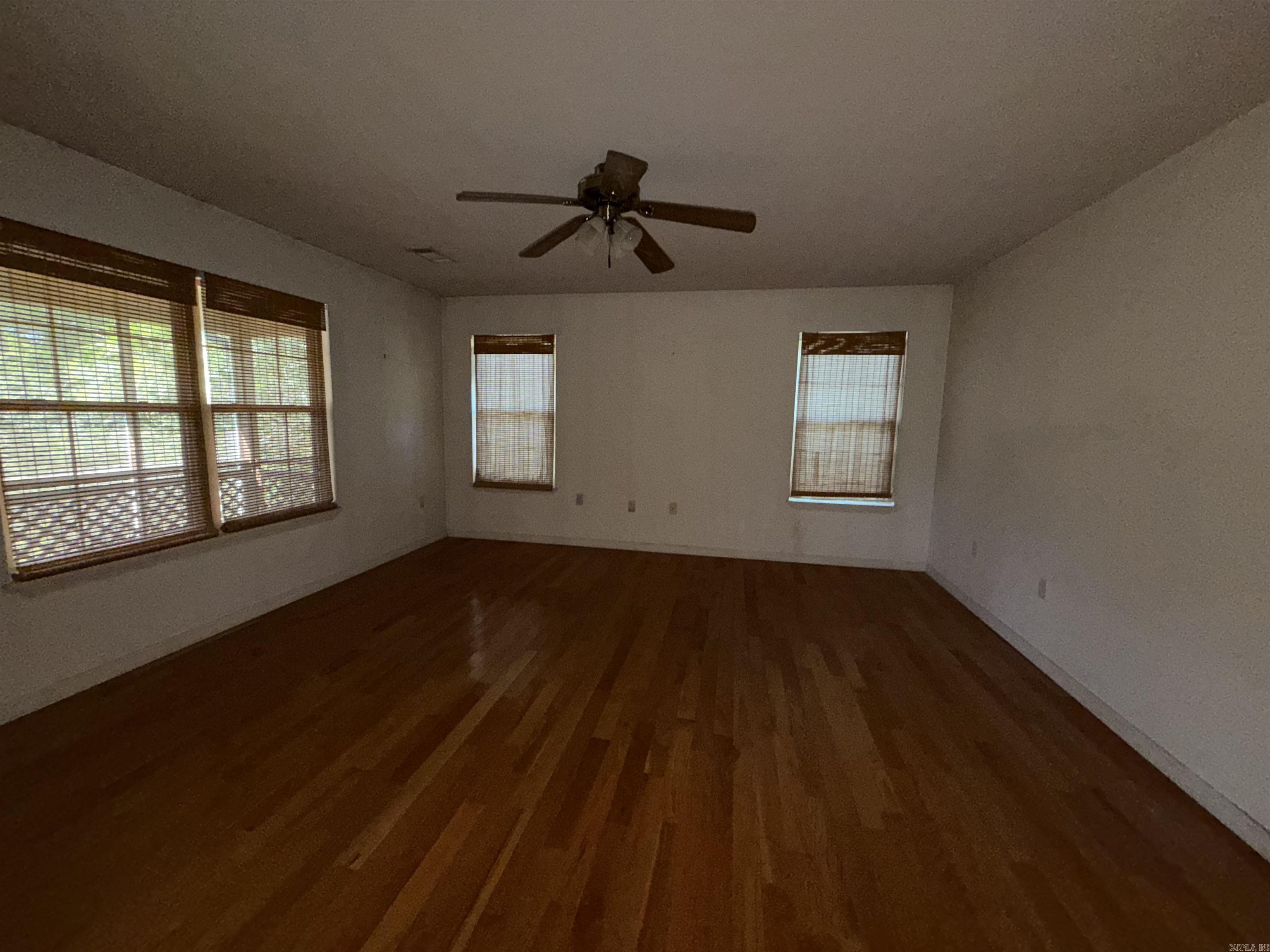 140 Janel Court Property Photo 15