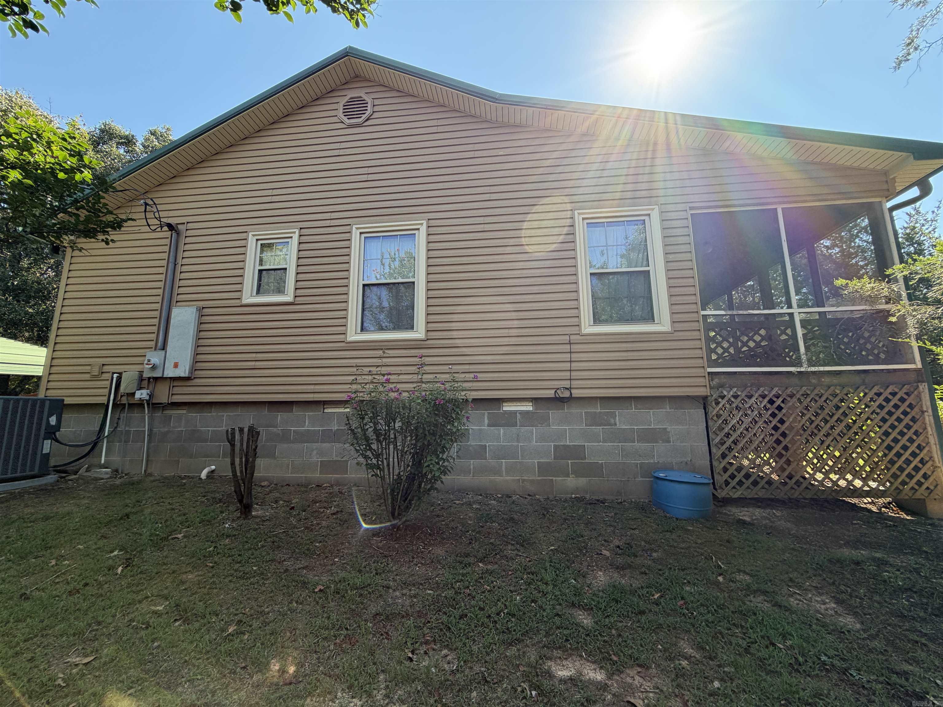 140 Janel Court Property Photo 16