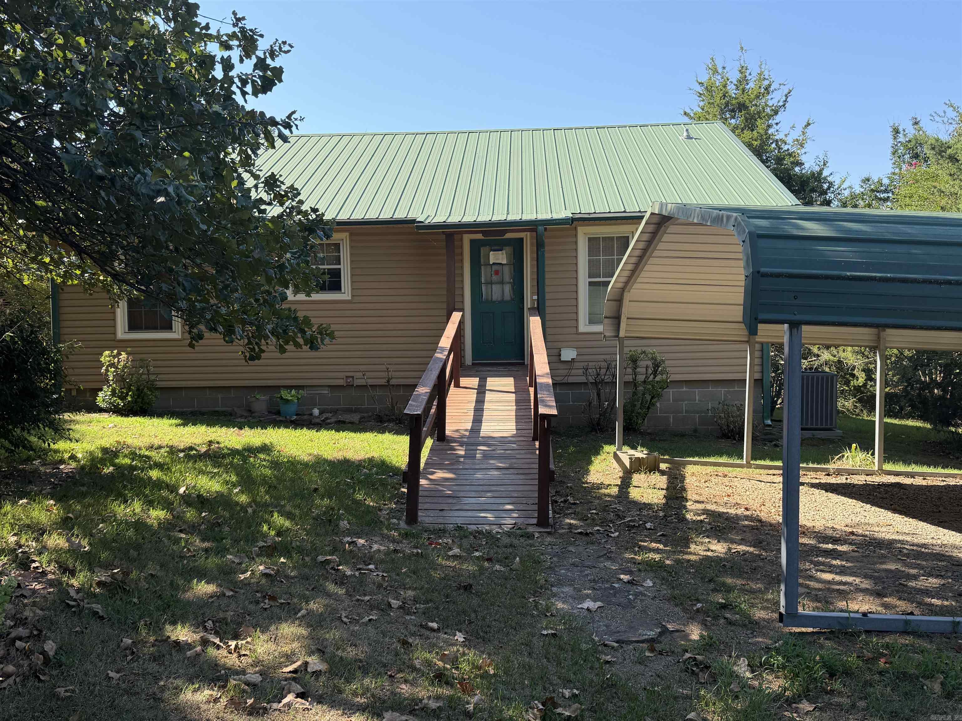 140 Janel Court Property Photo 19