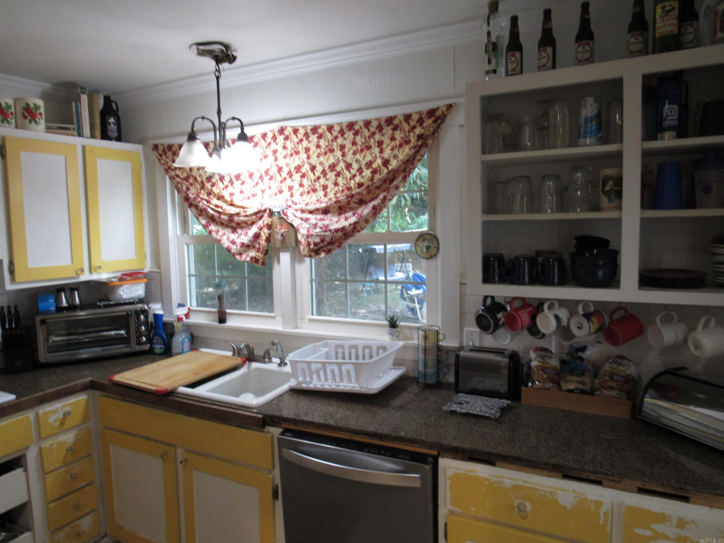12 Broadmoor Property Photo 6