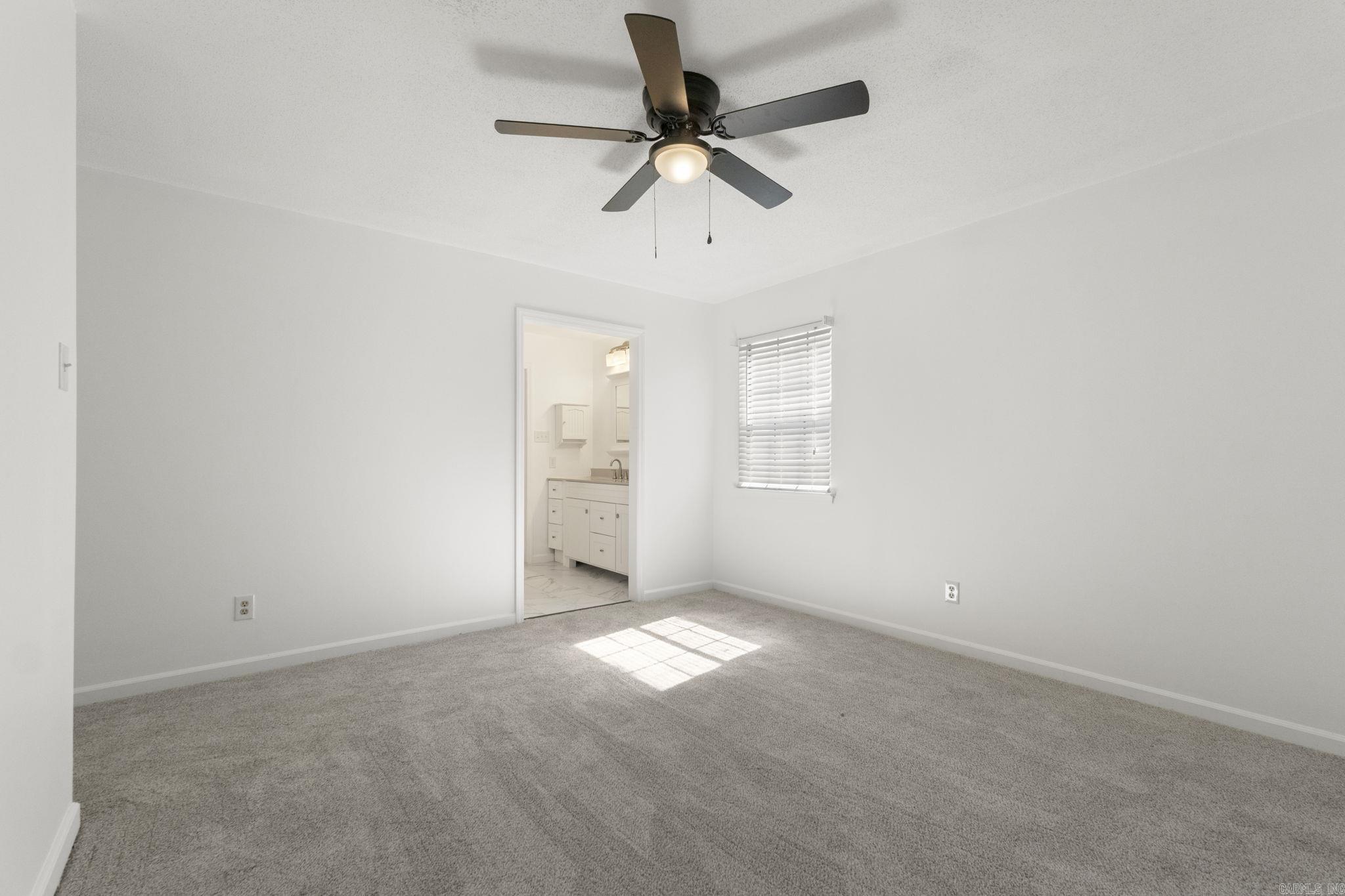 6 Clover Court Property Photo 27