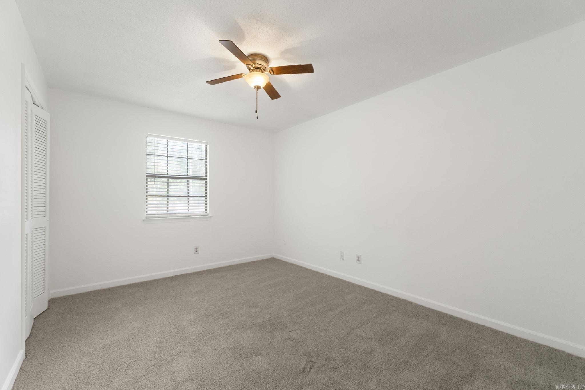 6 Clover Court Property Photo 38
