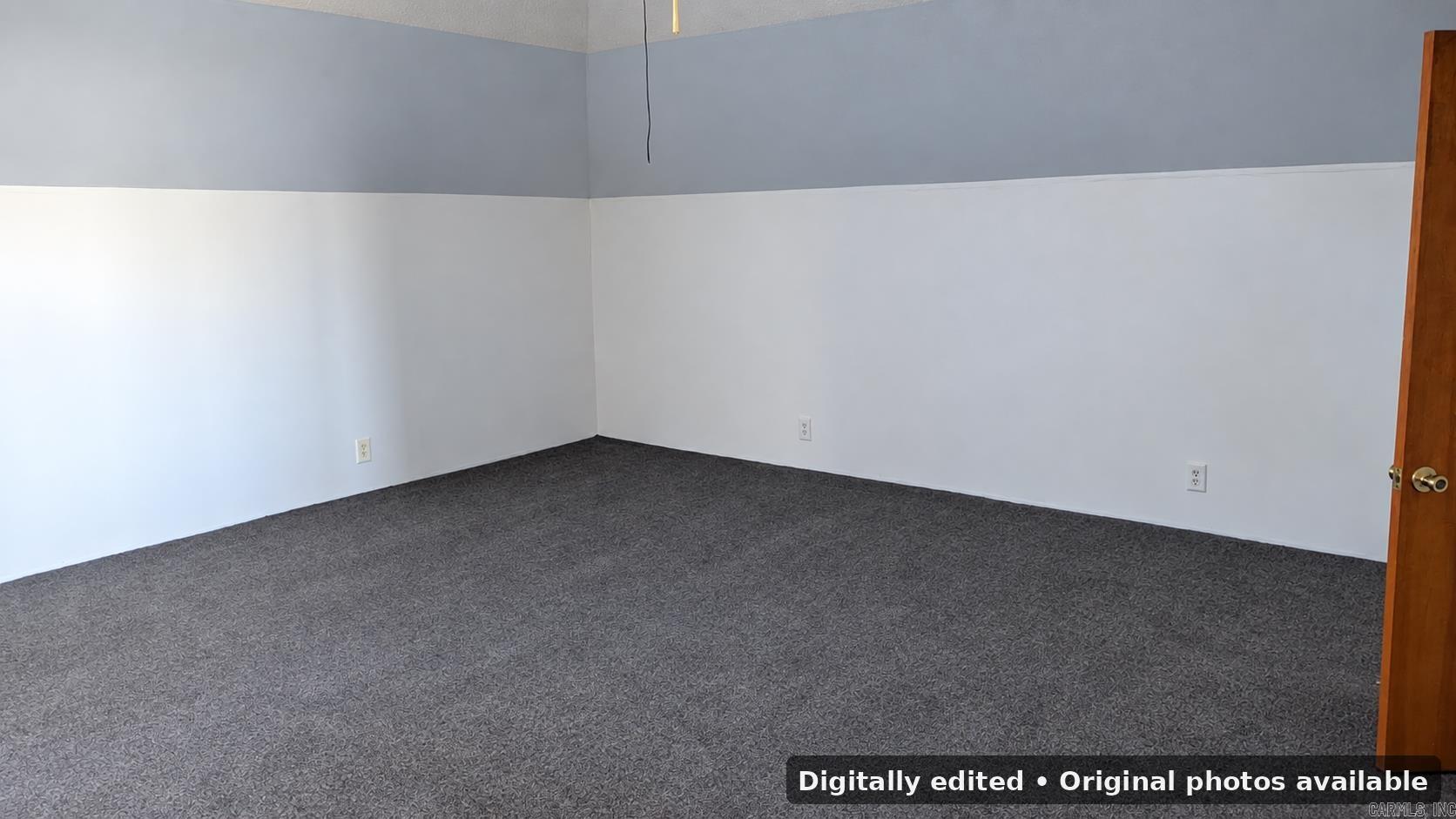 81 Laramie Property Photo 15