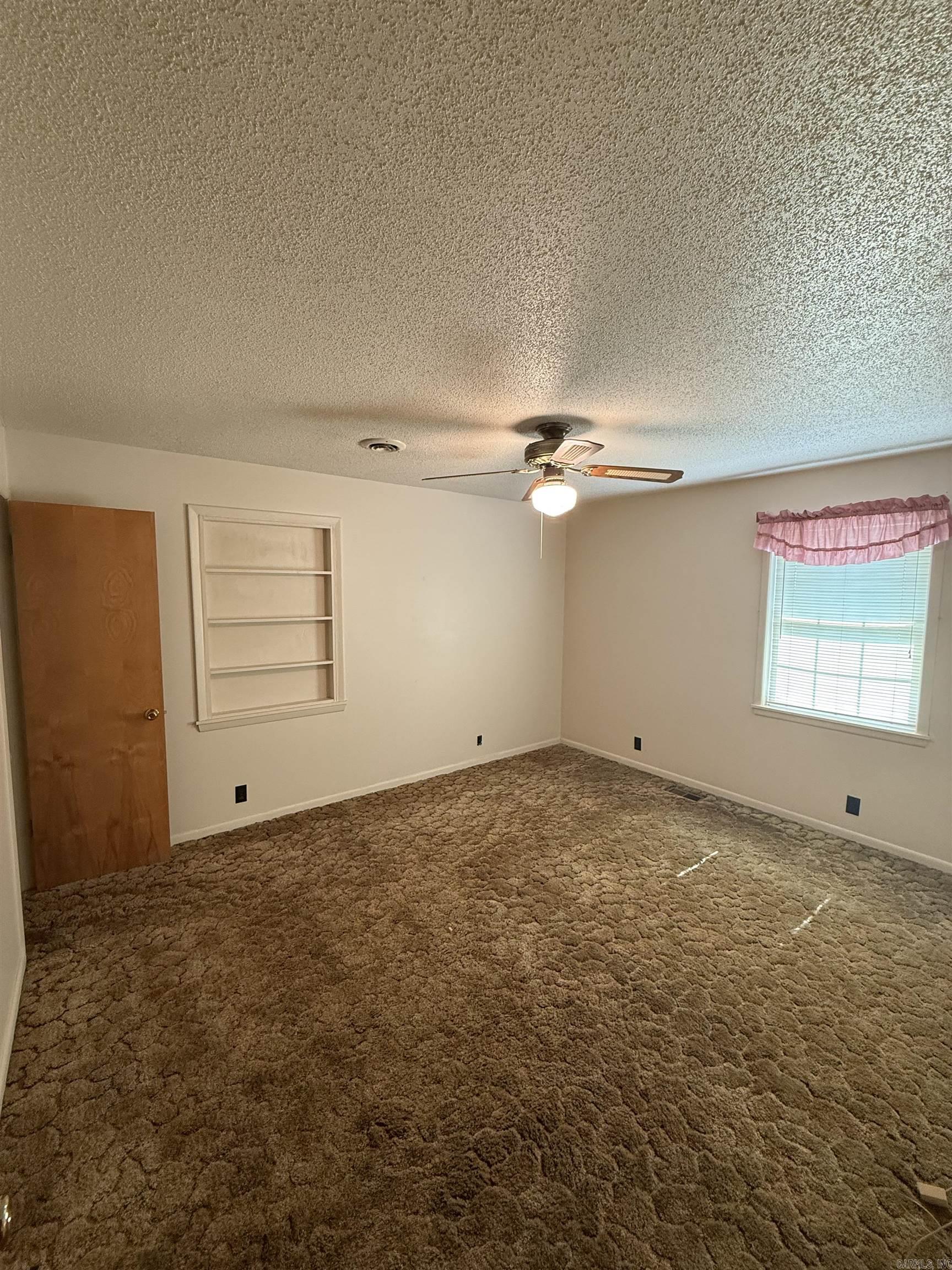 273 Poplar Street Property Photo 17