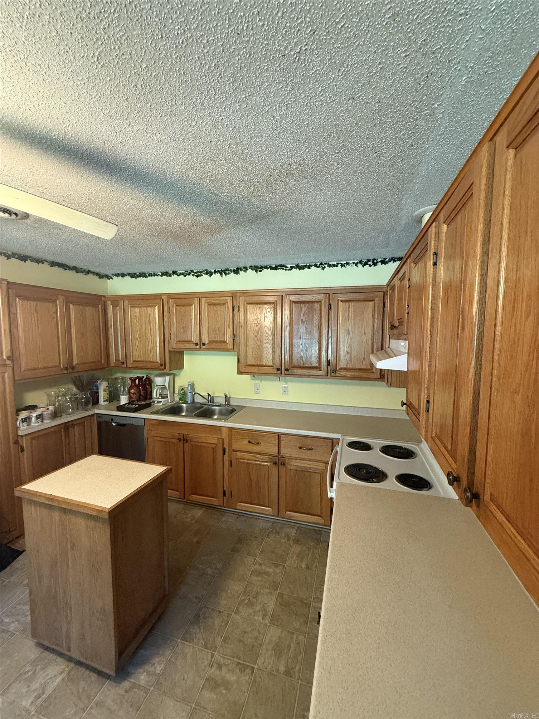 273 Poplar Street Property Photo 19