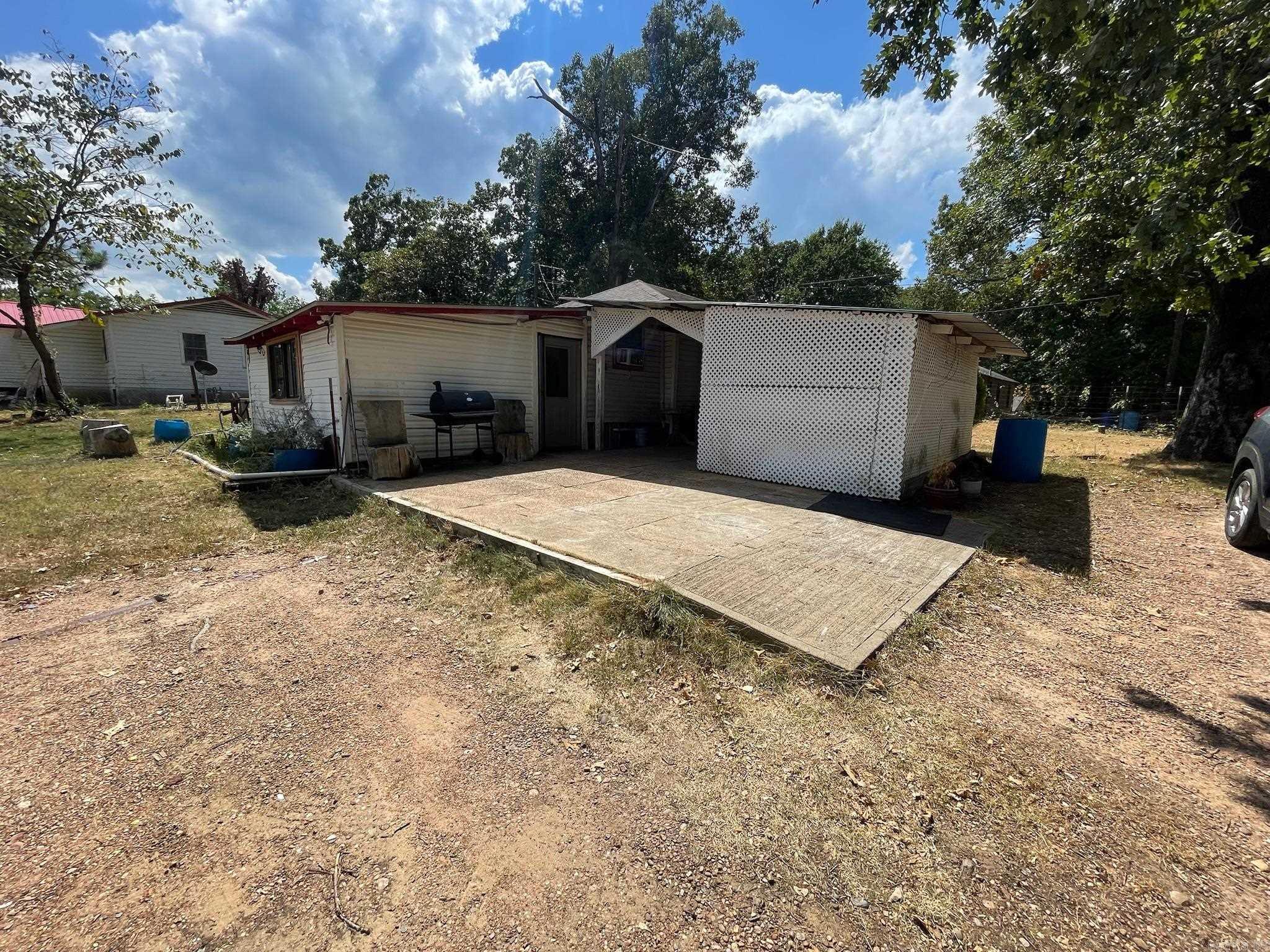 1118 N Pine Street Property Photo 2