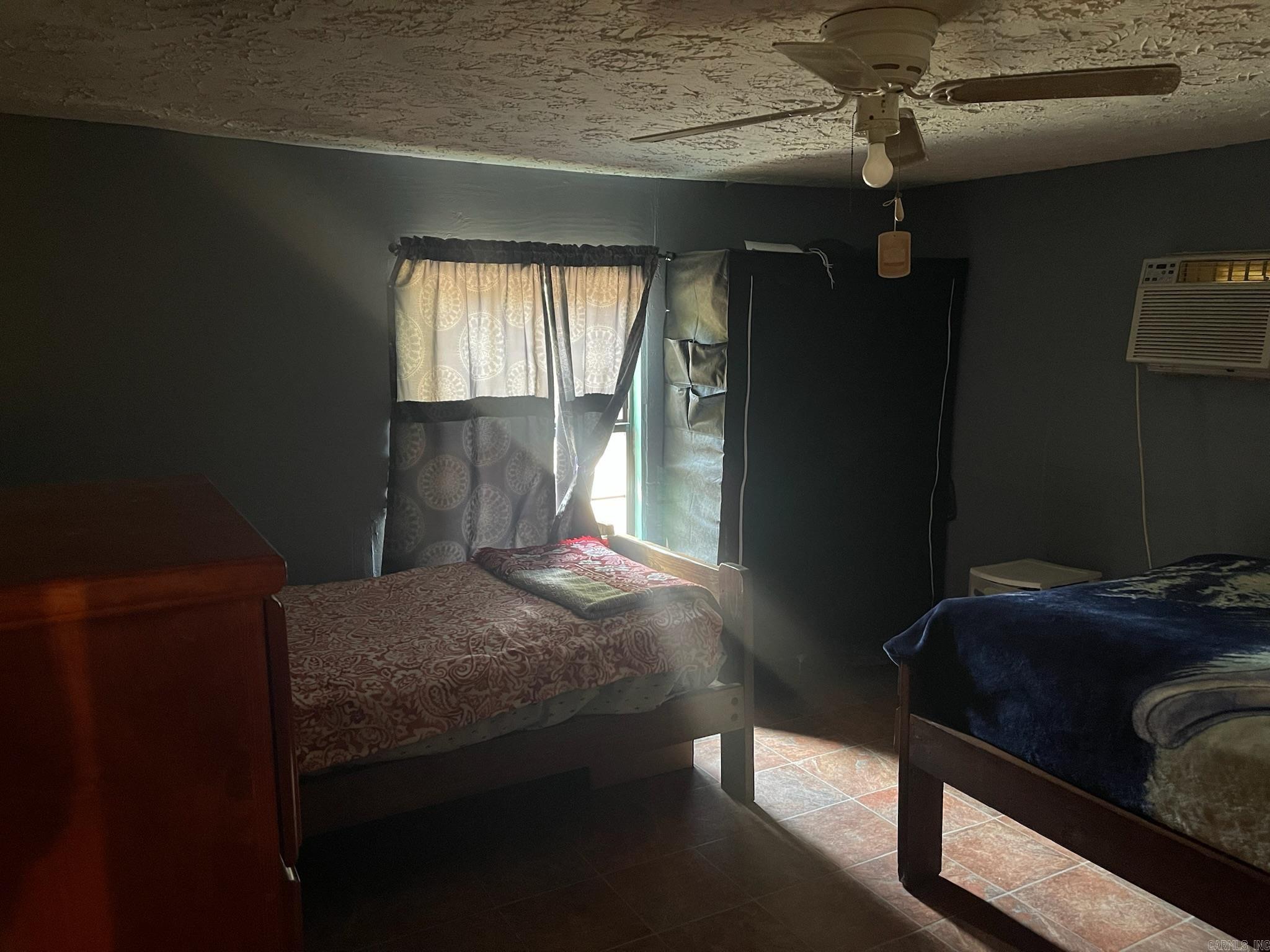 1118 N Pine Street Property Photo 14