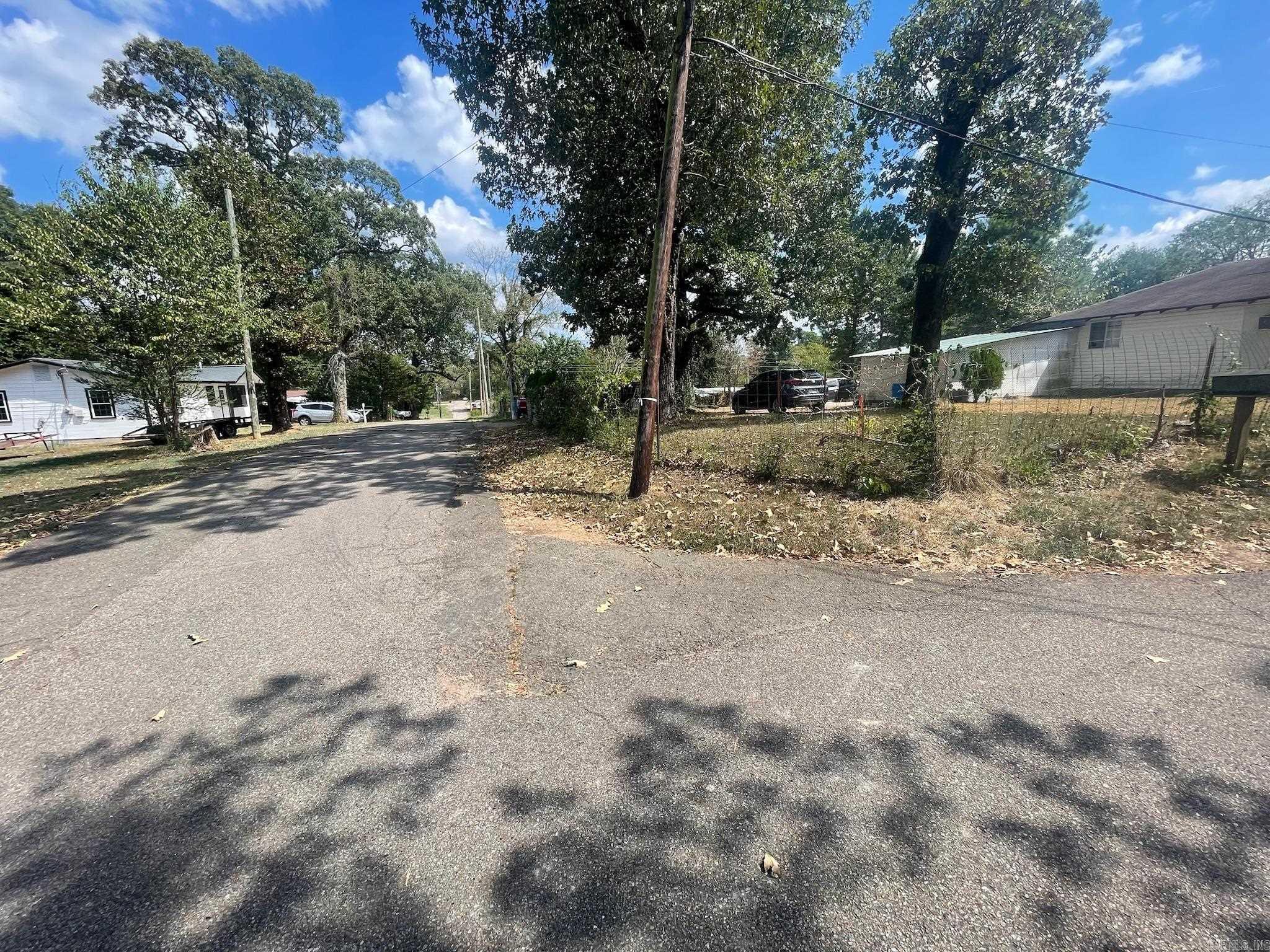 1118 N Pine Street Property Photo 24