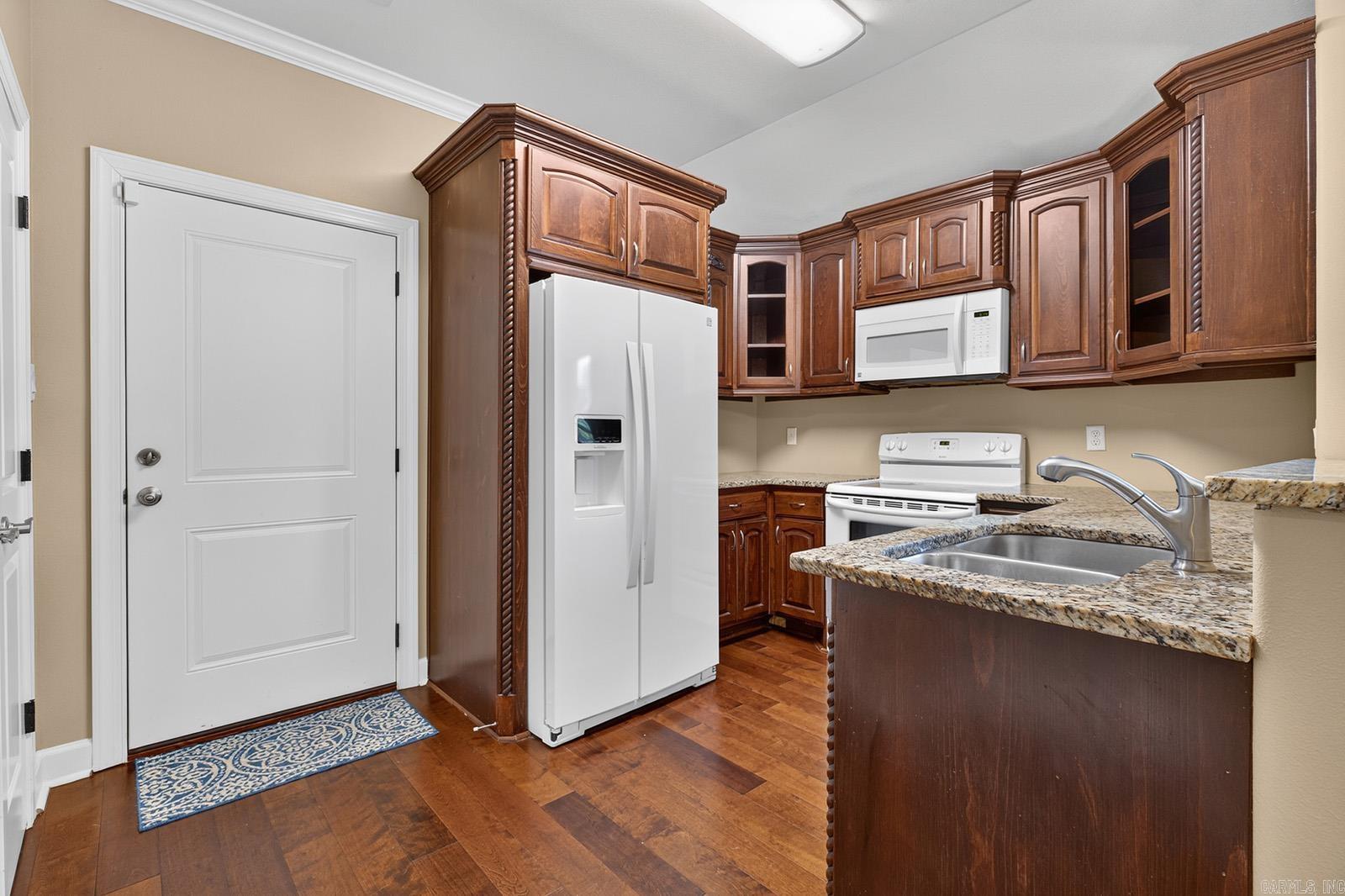 14837 Colonel Glenn Roads Property Photo 11