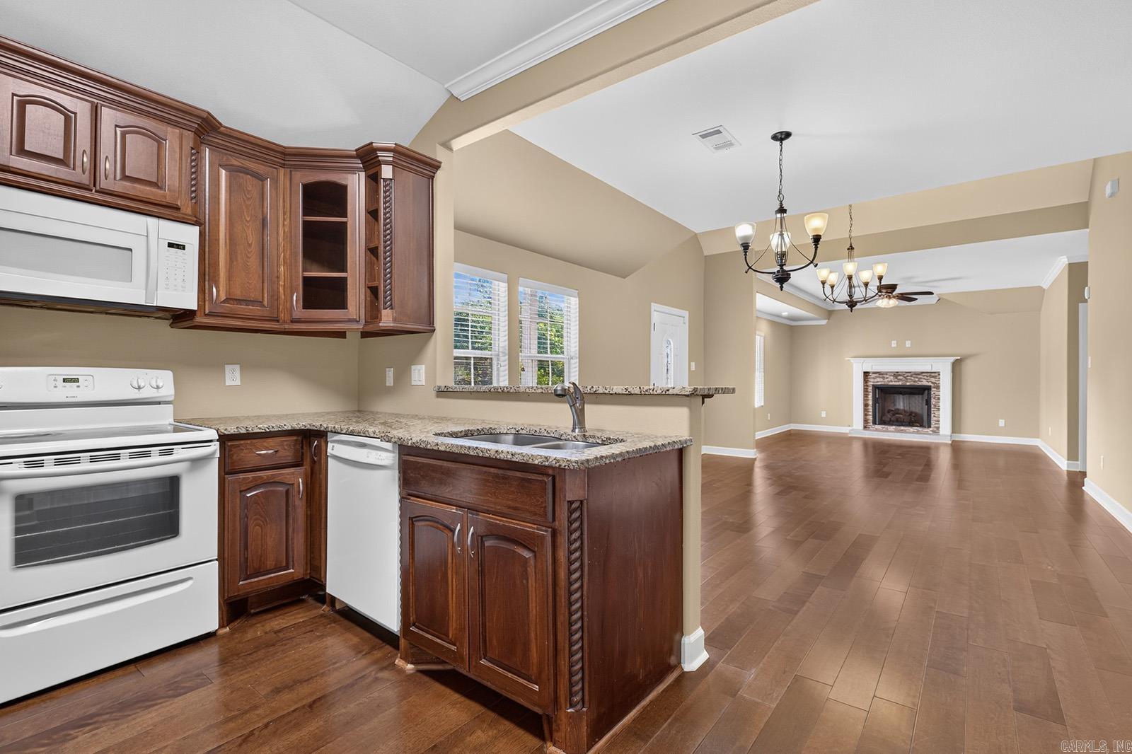 14837 Colonel Glenn Roads Property Photo 13