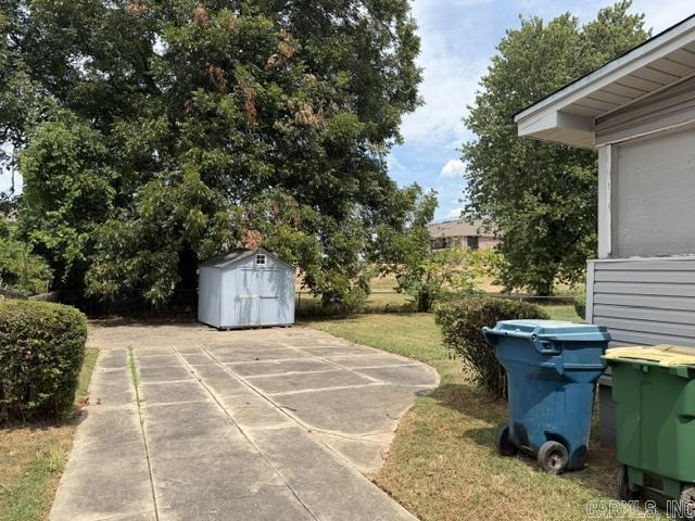 2016 E 4th Street Property Photo 3