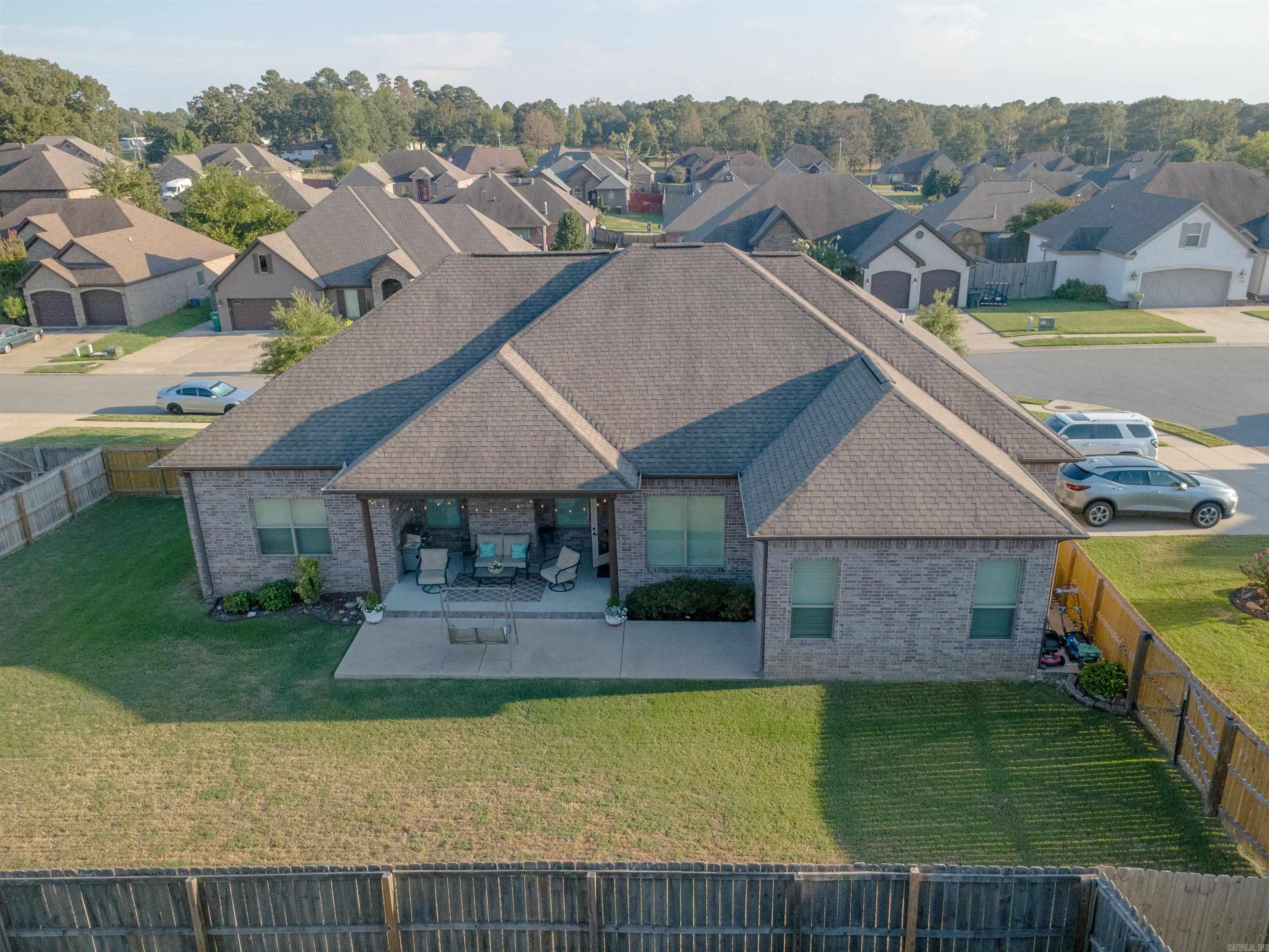 2406 Ramond Lane Property Photo 4