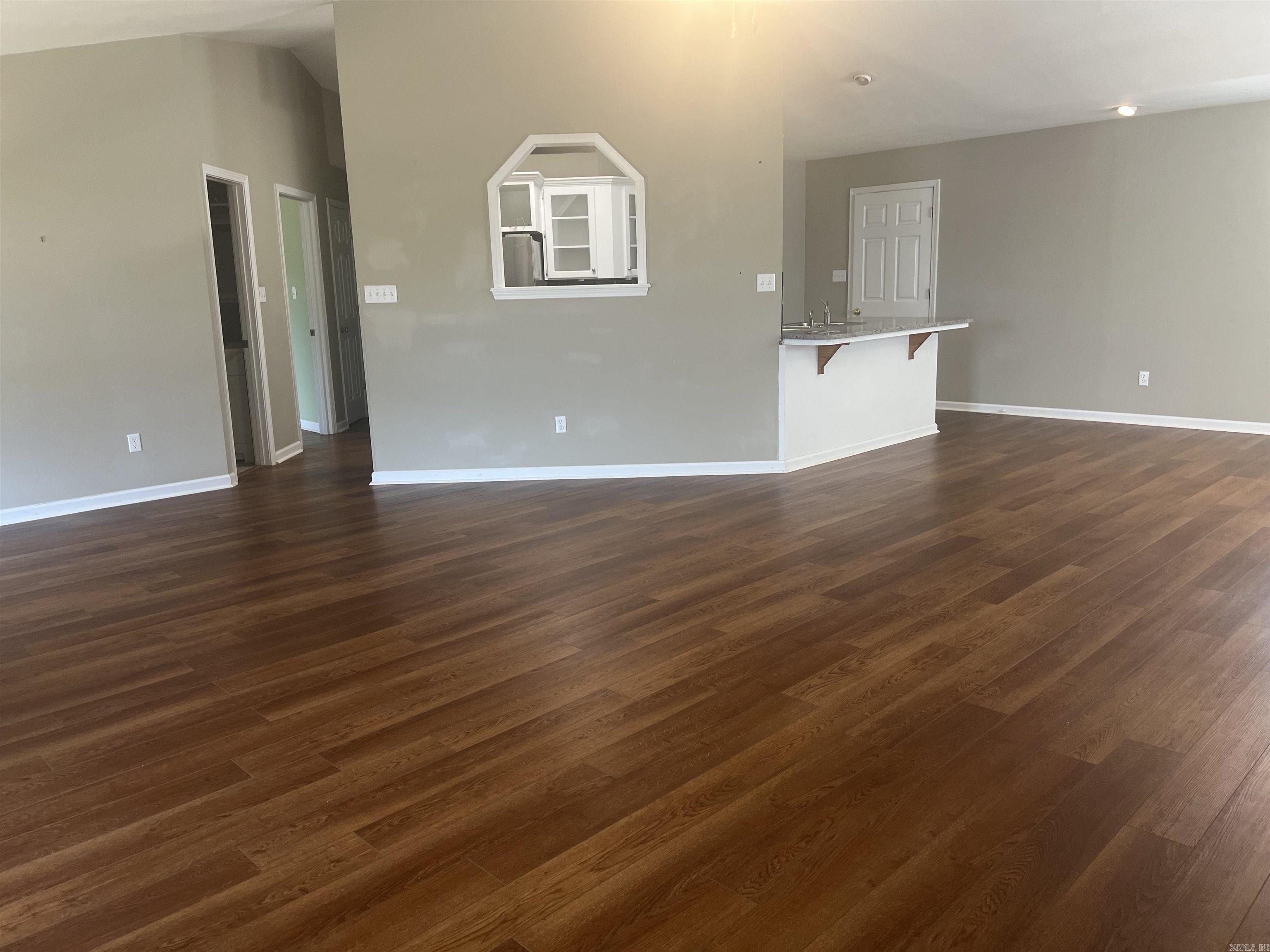 204 Bumblebee Property Photo 14