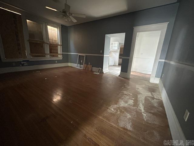 3401 W 12th Street Property Photo 3