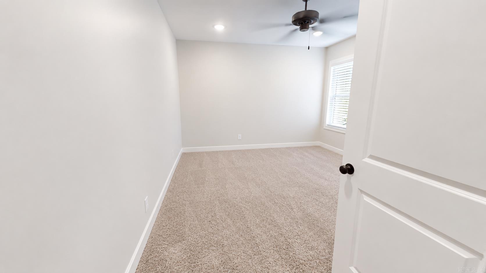 5621 Brookshire Dr Property Photo 7